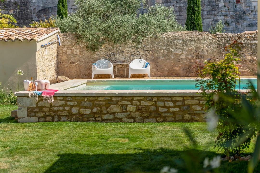 14 - La Vieille Grange: Villa: Pool