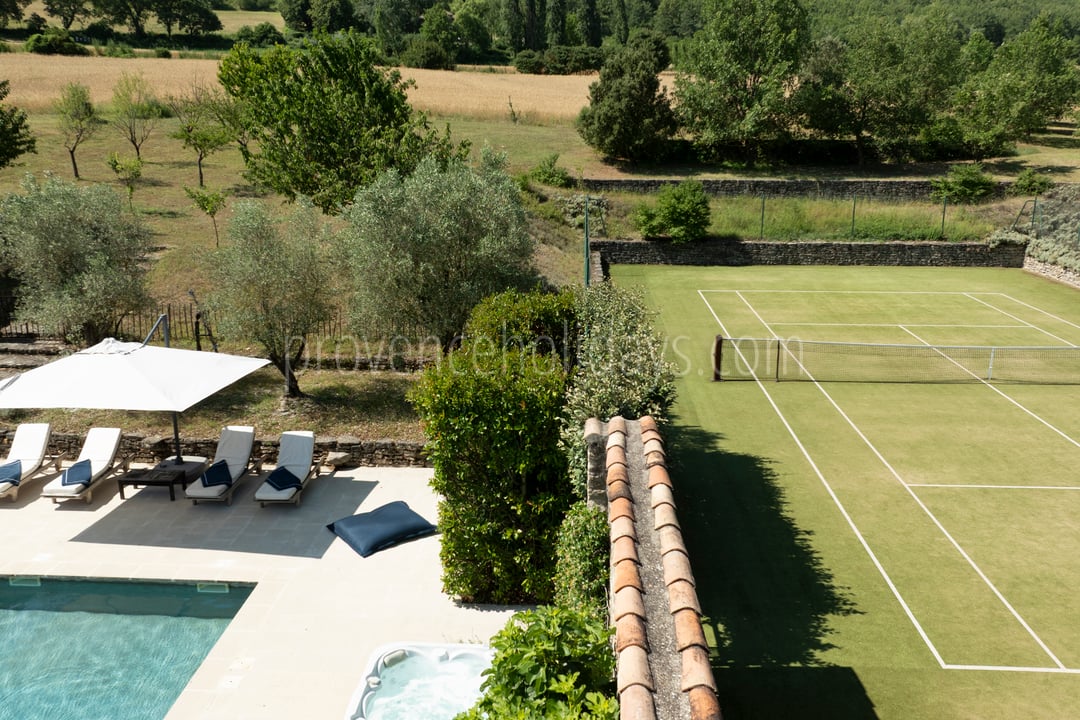 113 - La Bastide Neuve: Villa: Exterior