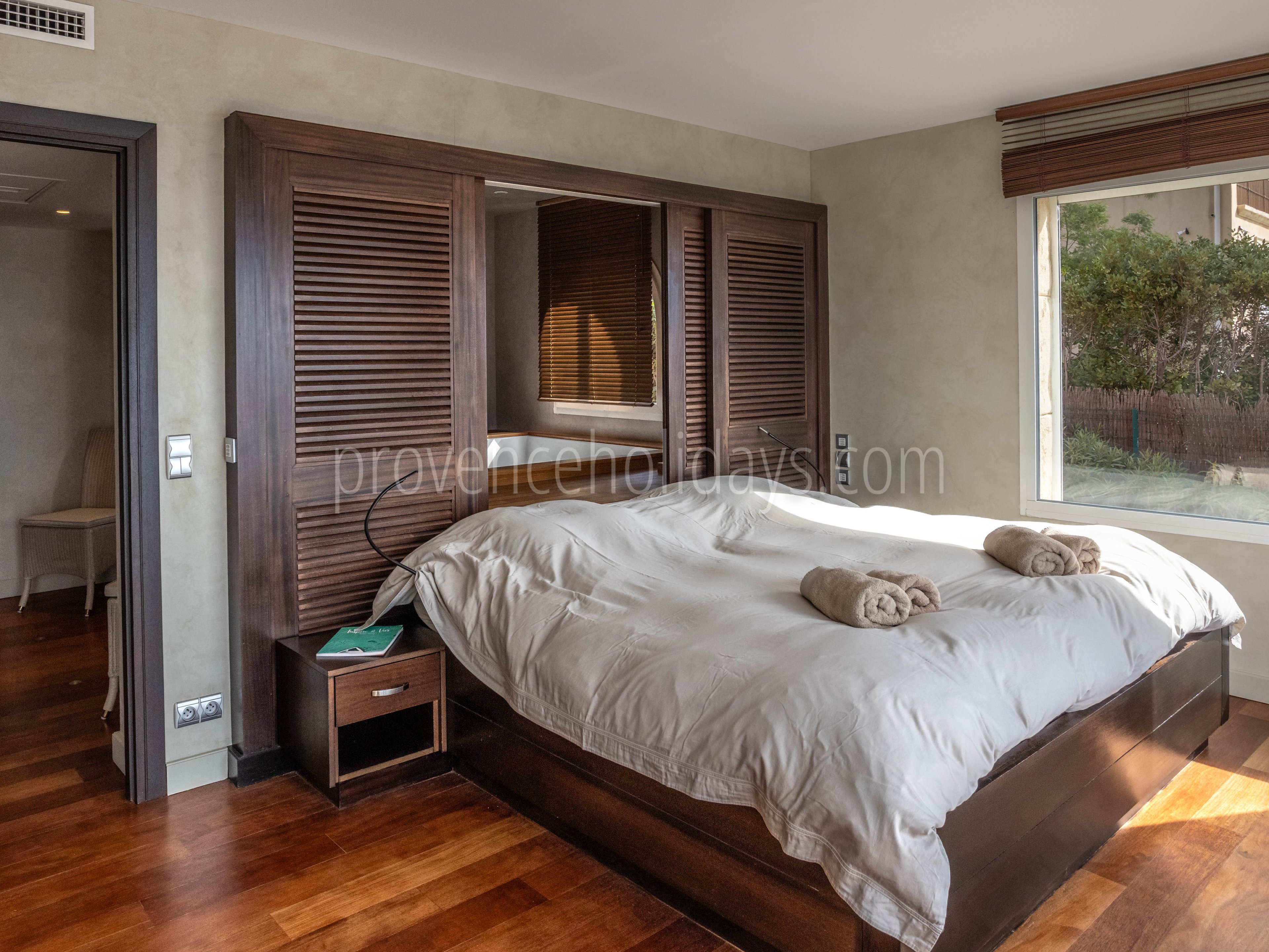 8 - Villa Élyane: Villa: Bedroom