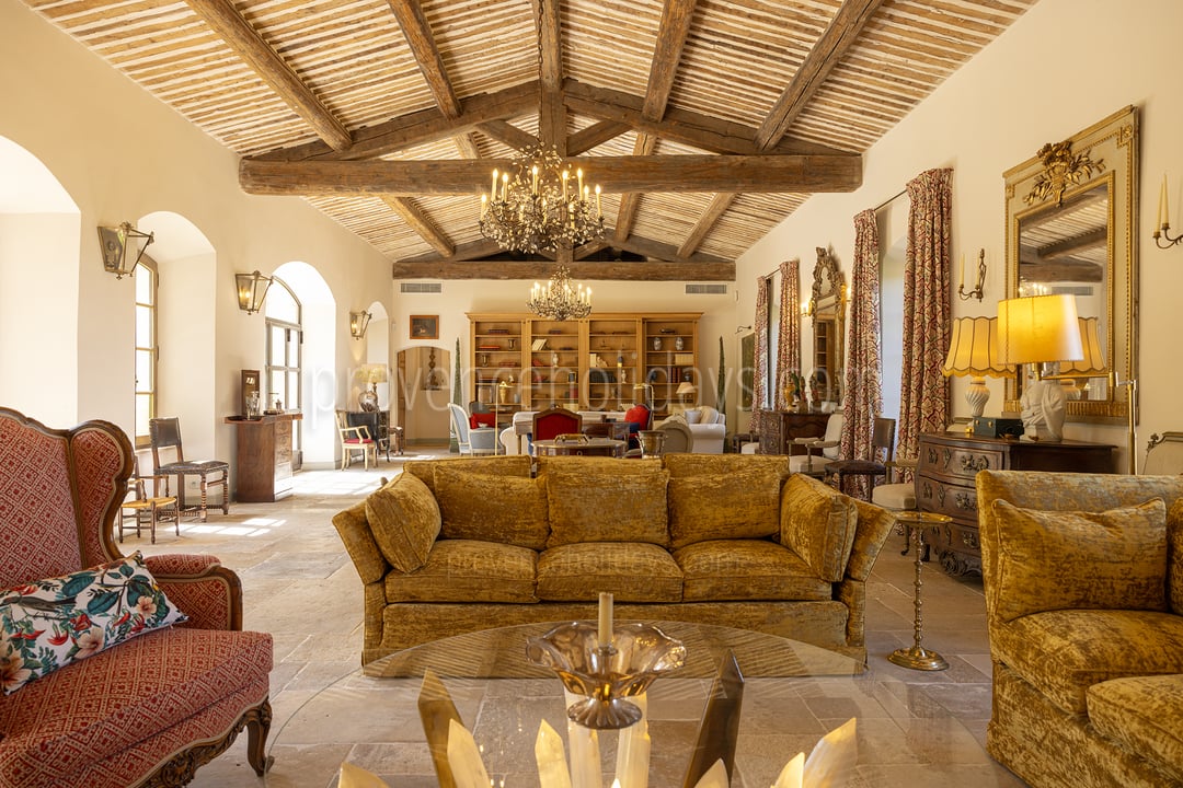 70 - Grand Mas d\'Oppède: Villa: Interior