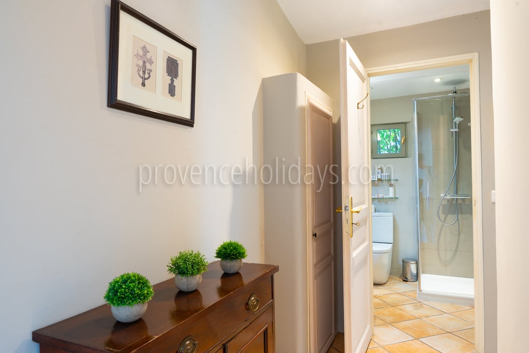 28 - Le Cottage: Villa: Interior