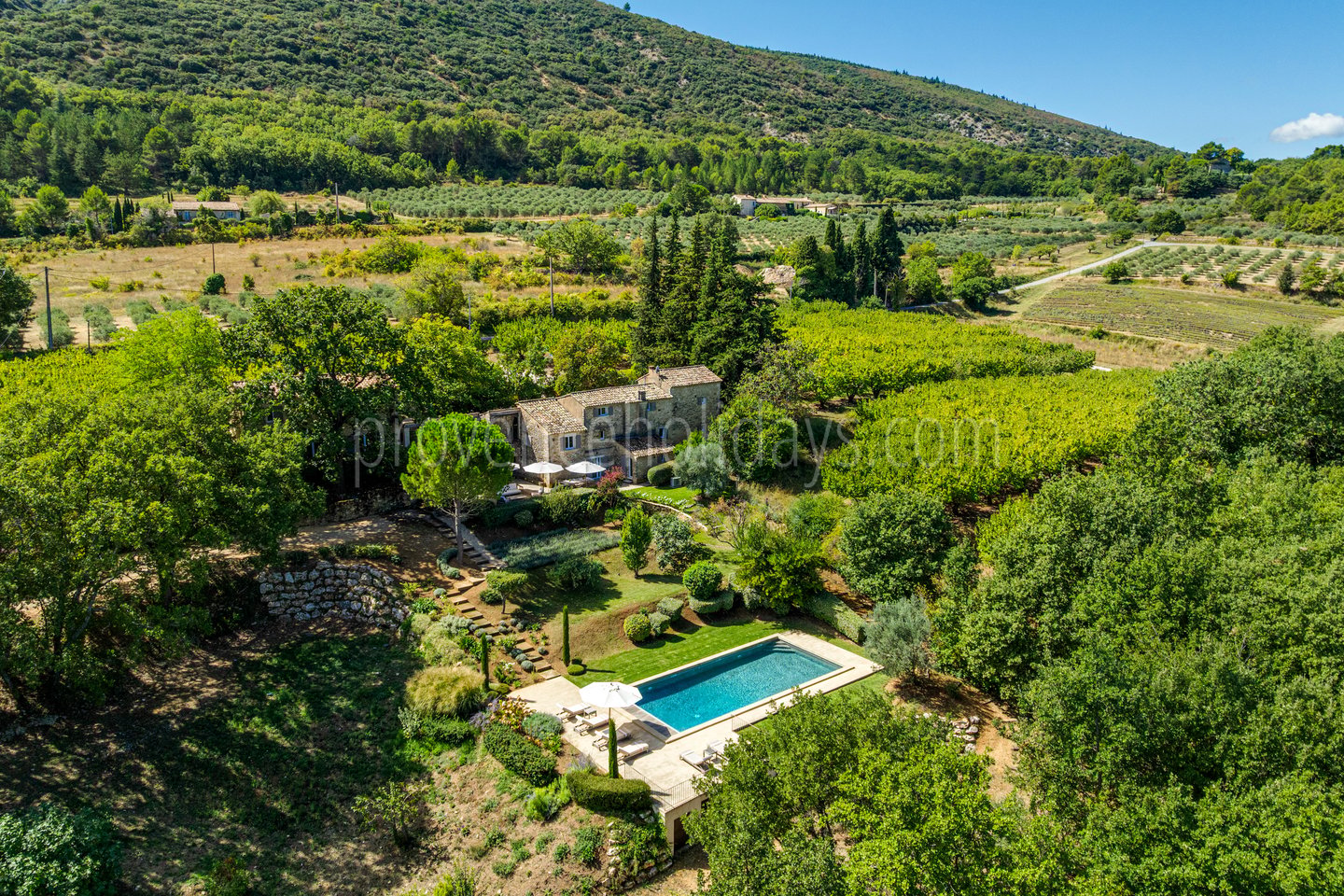 12 - Domaine des Pierres: Villa: Exterior