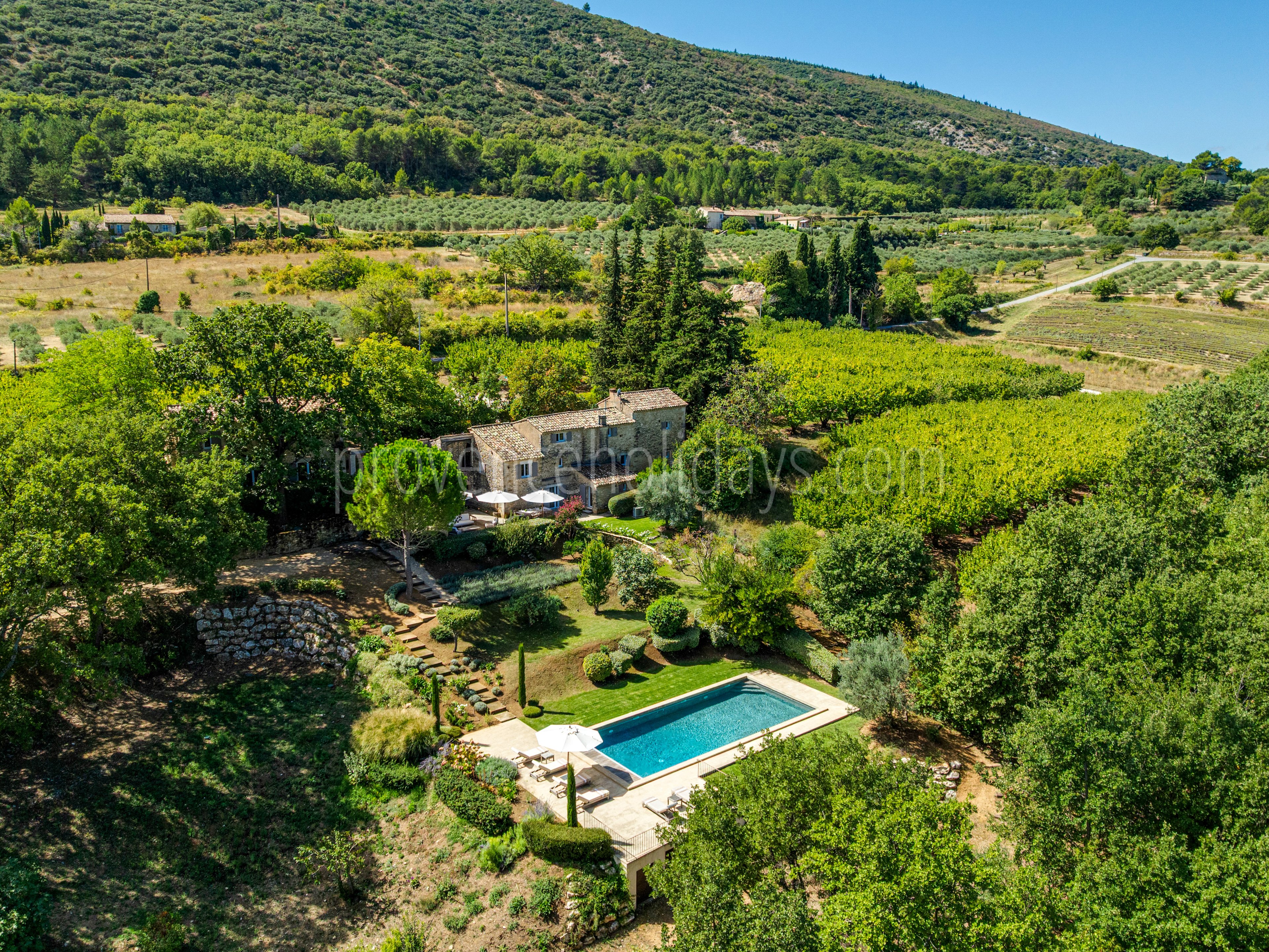 12 - Domaine des Pierres: Villa: Exterior