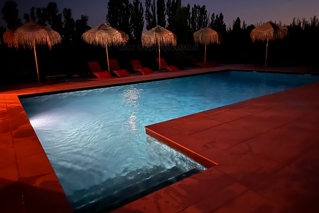 19 - Mas Tarascon: Villa: Pool