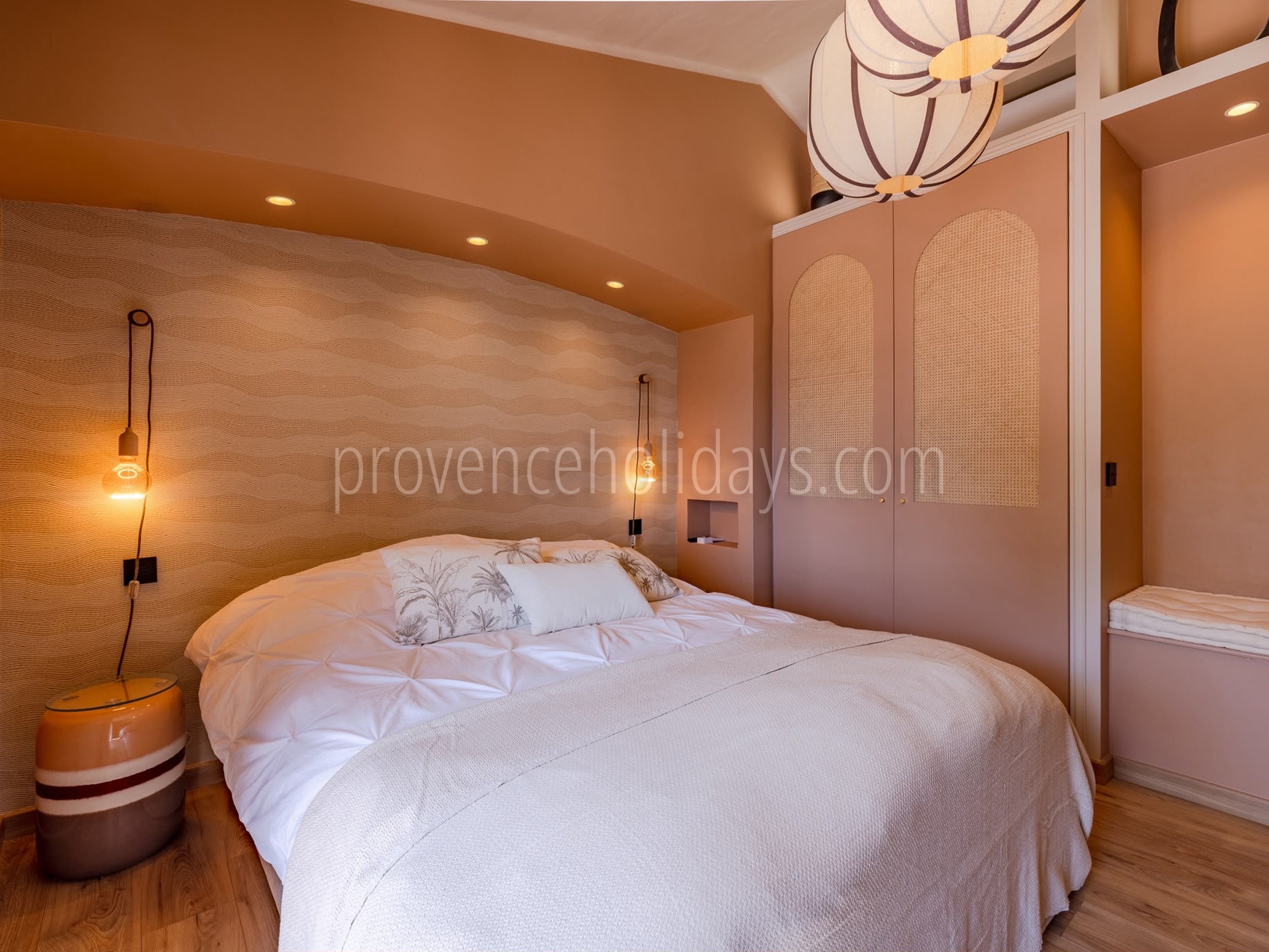 4 - Villa Atome: Villa: Bedroom