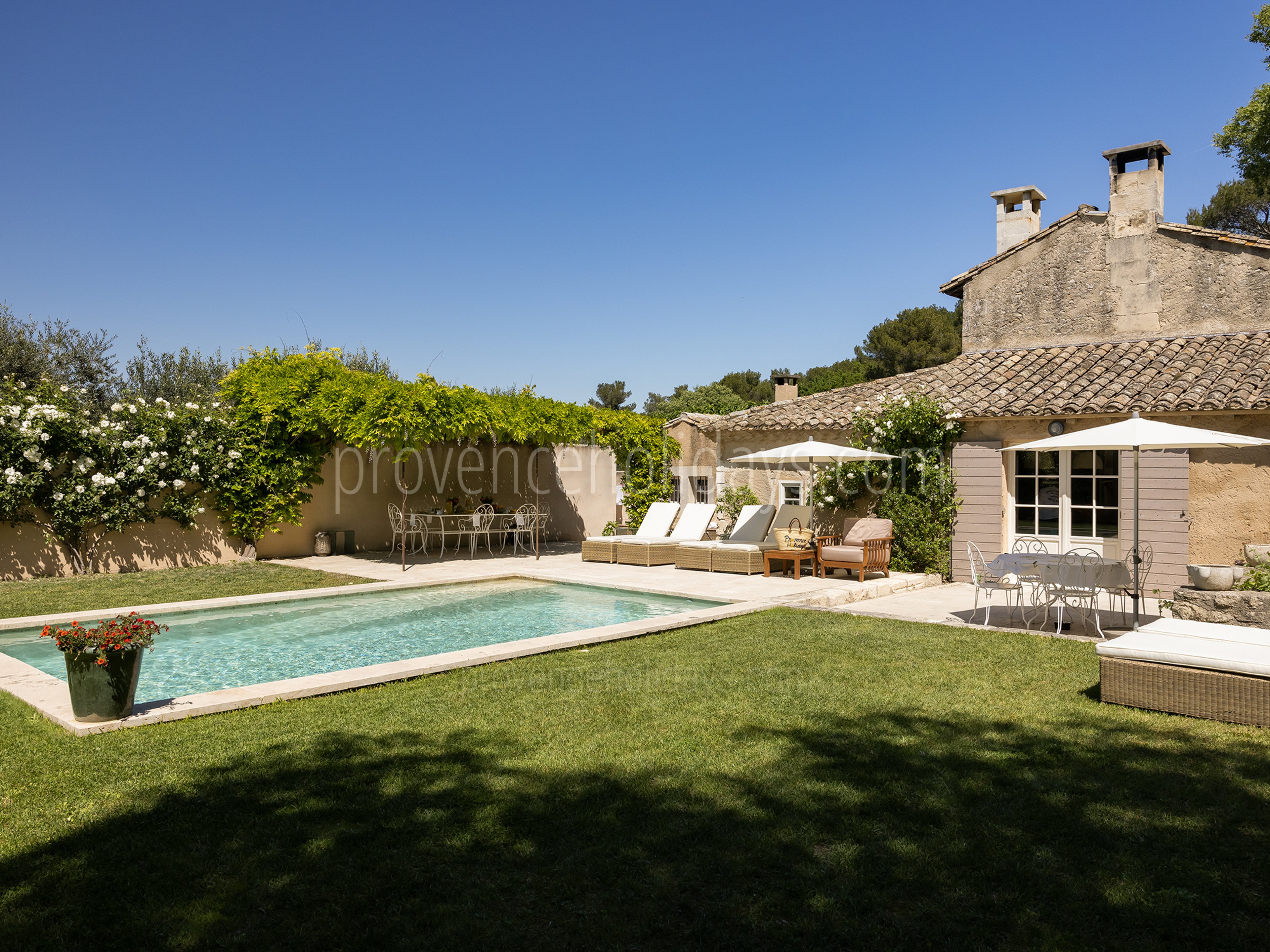 10 - Le Mazet Saint Paul: Villa: Pool