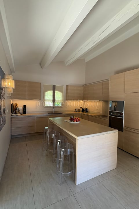 5 - Le Mas des Lys: Villa: Interior