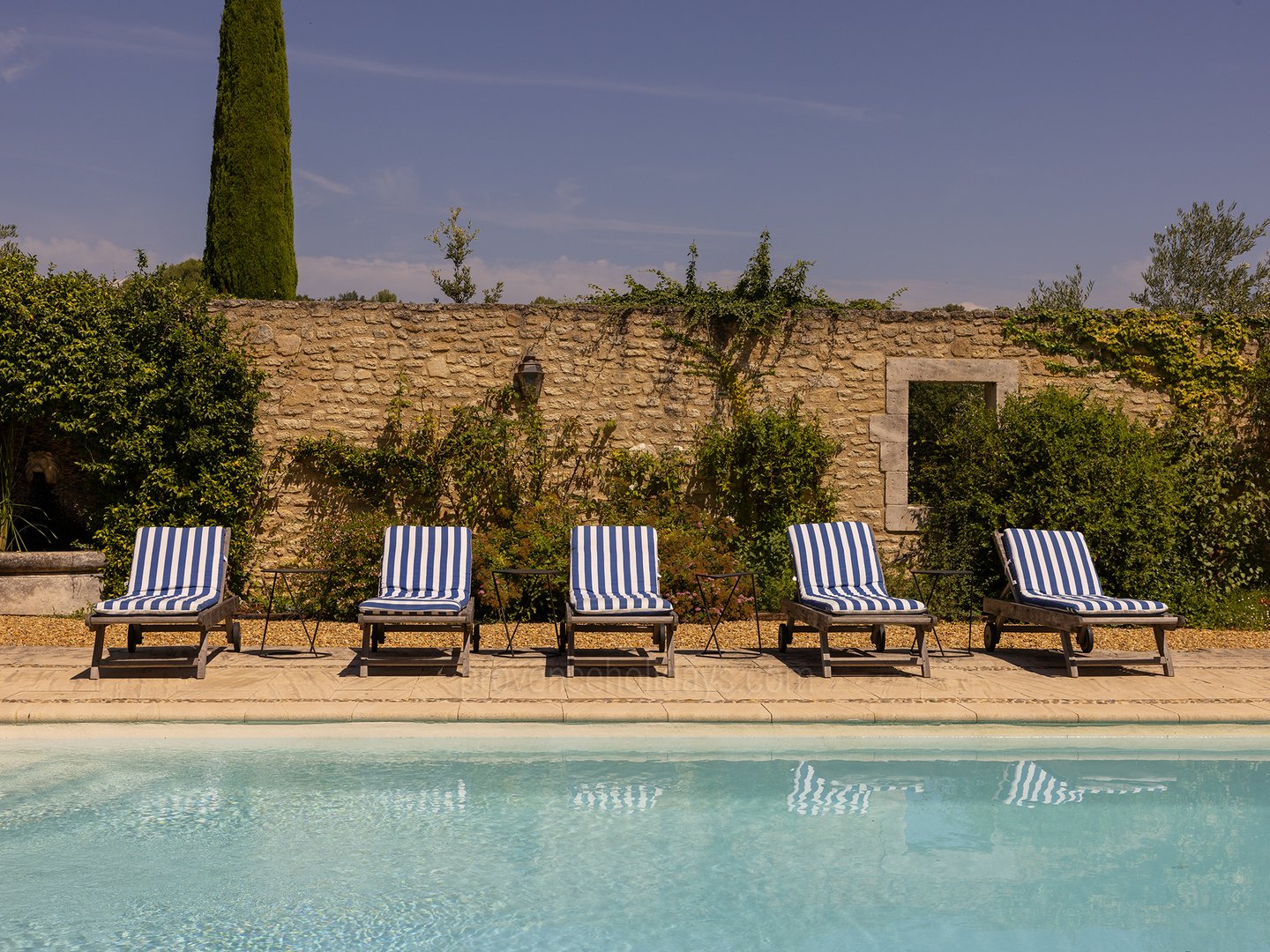 Luxuriöses Ferienhaus im Luberon mit privatem Tennisplatz