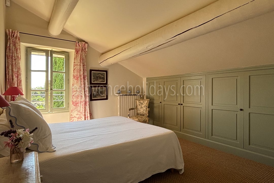 21 - Mas Saint-Andiol: Villa: Bedroom
