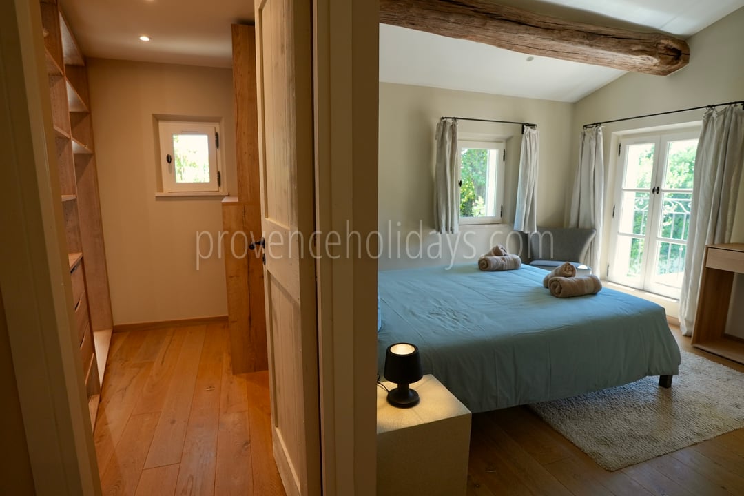 51 - La Saint-Rémoise: Villa: Bedroom 3