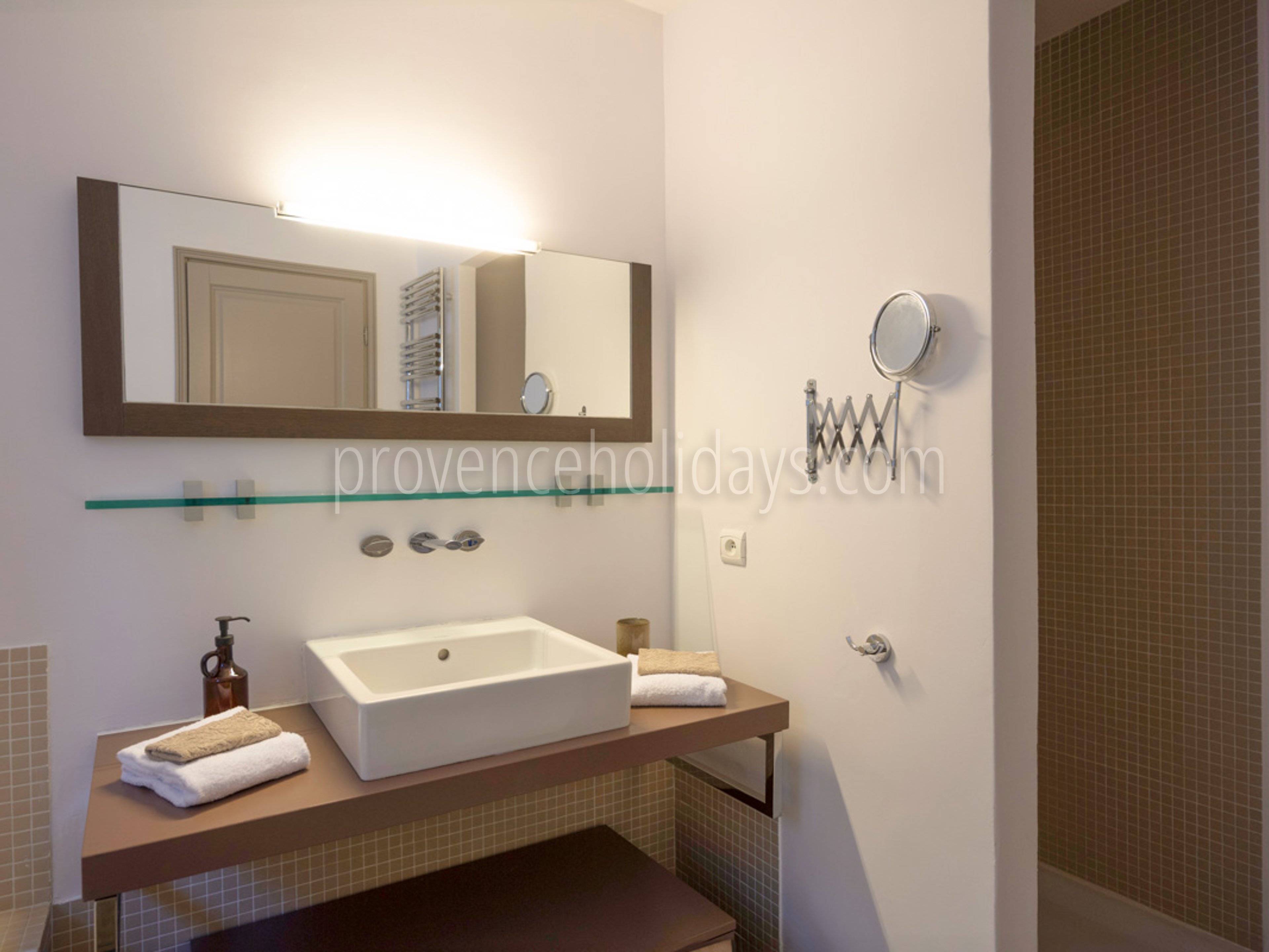 20 - Villa Belval: Villa: Bathroom