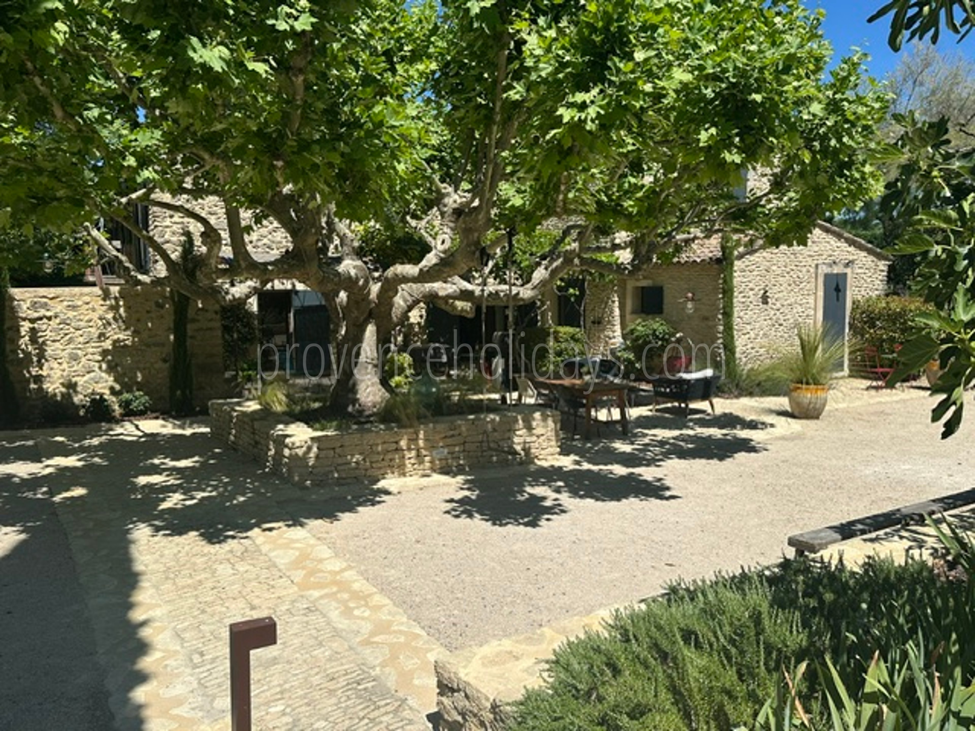 54 - Mas du Taureau: Villa: Exterior