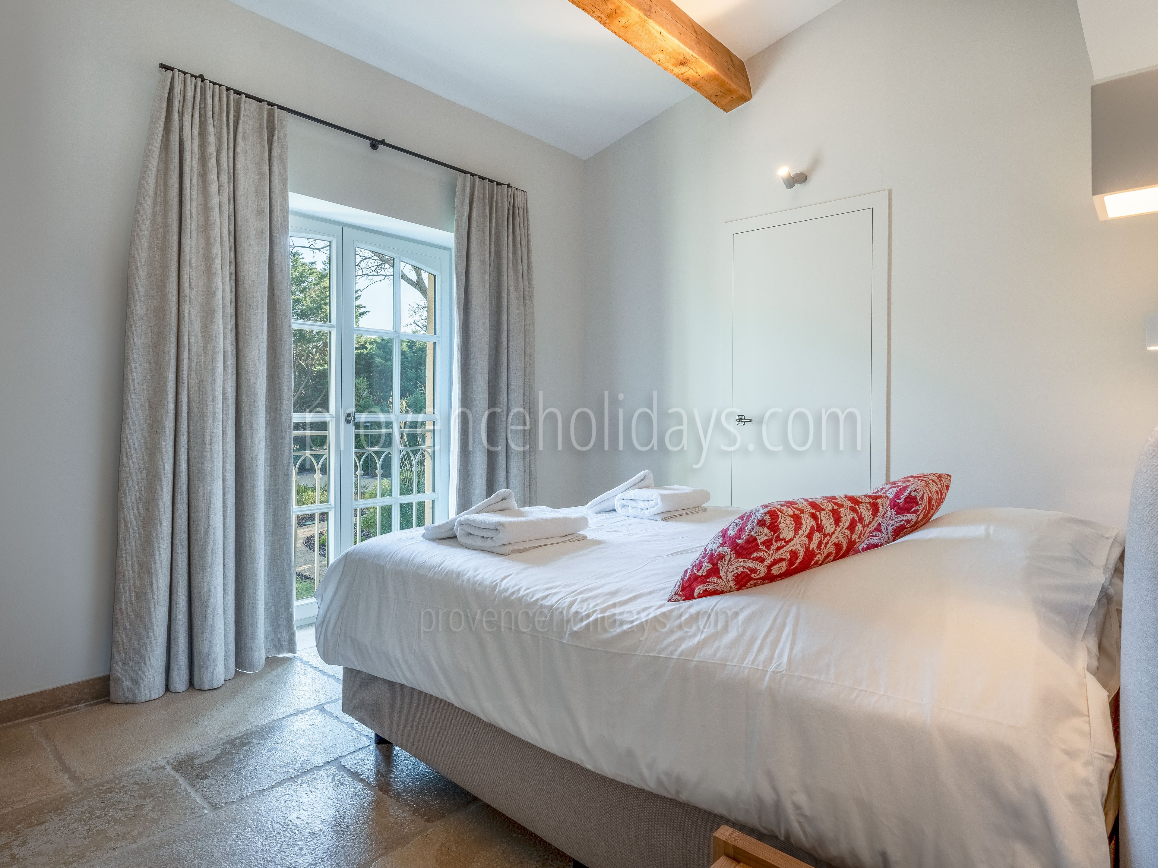 49 - Mas Élégance: Villa: Bedroom