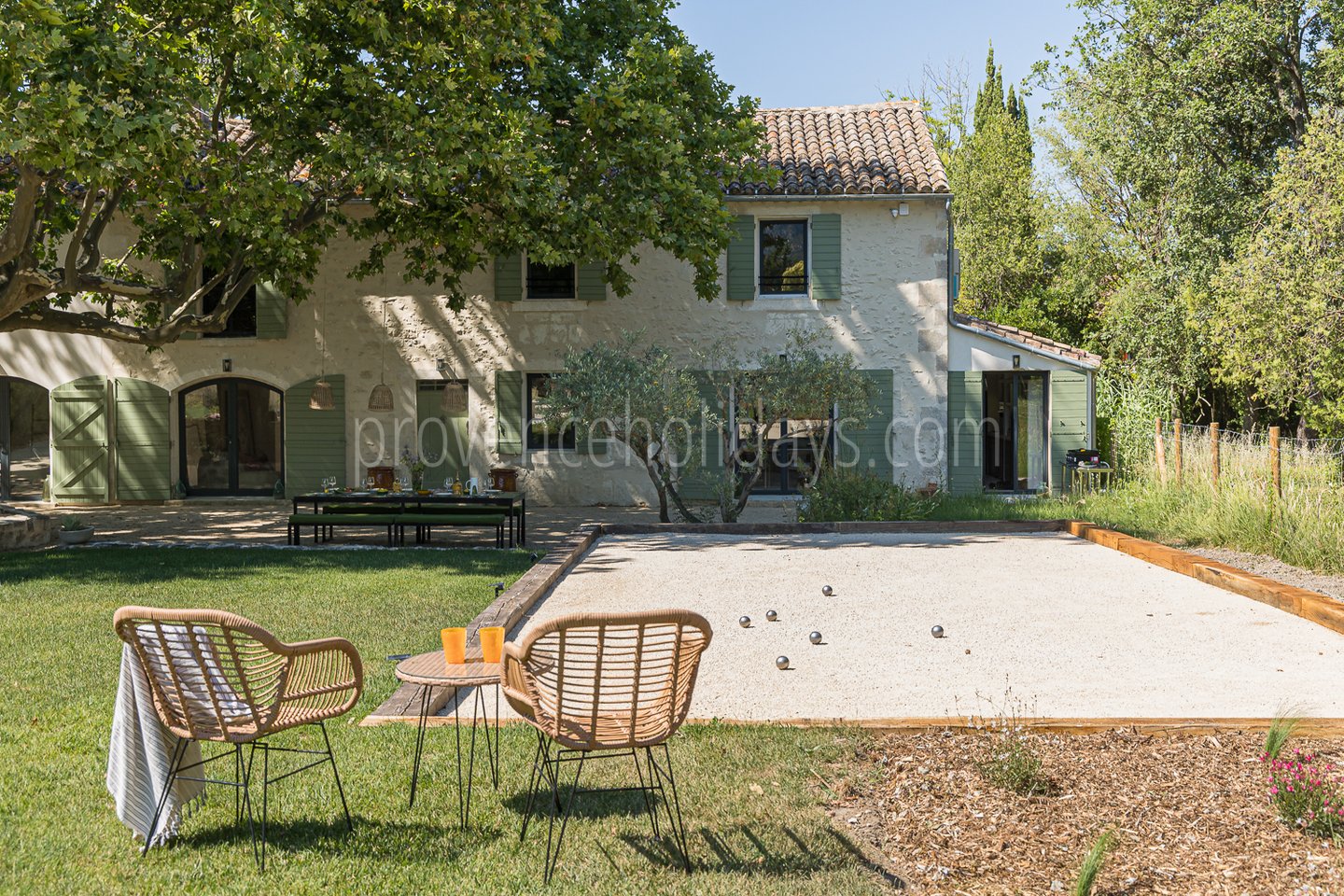 -2 - Domaine du Grand Platane: Villa: Exterior