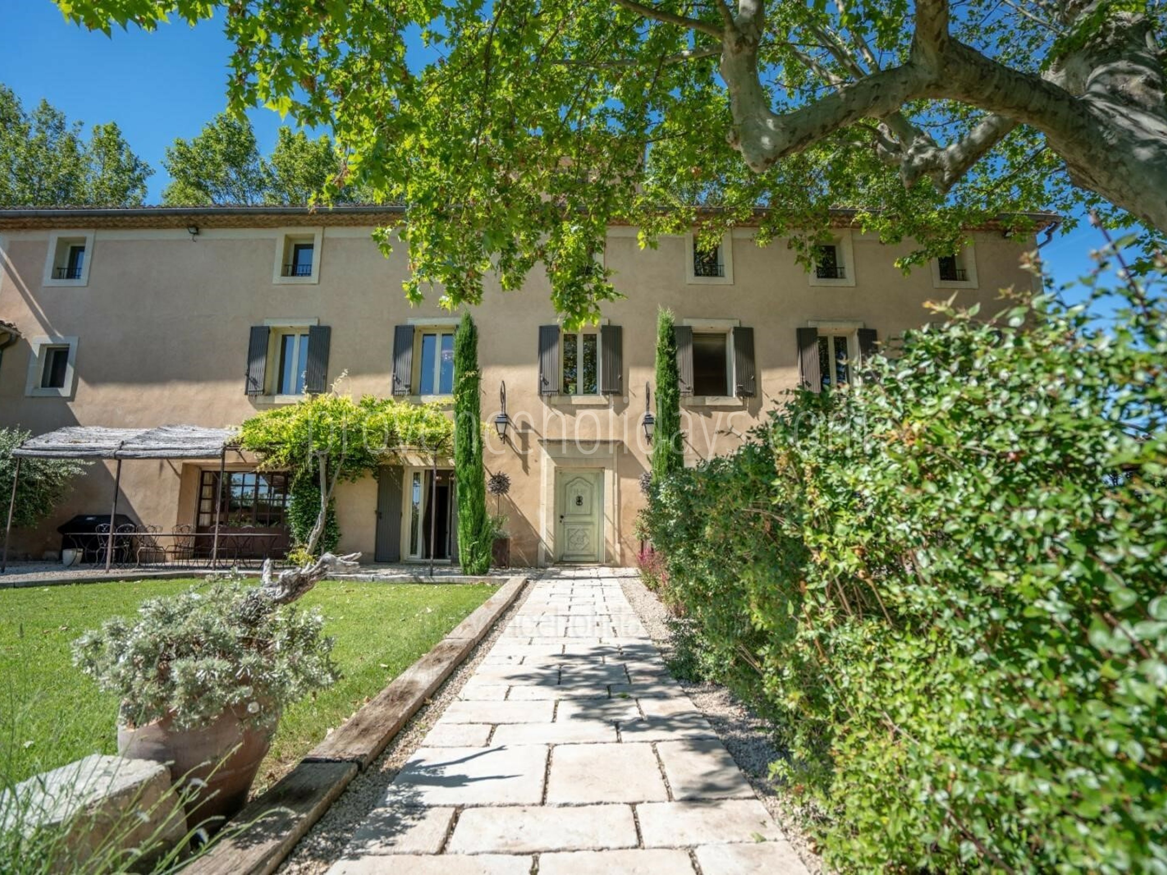 10 - Bastide du Vieux Platane: Villa: Exterior