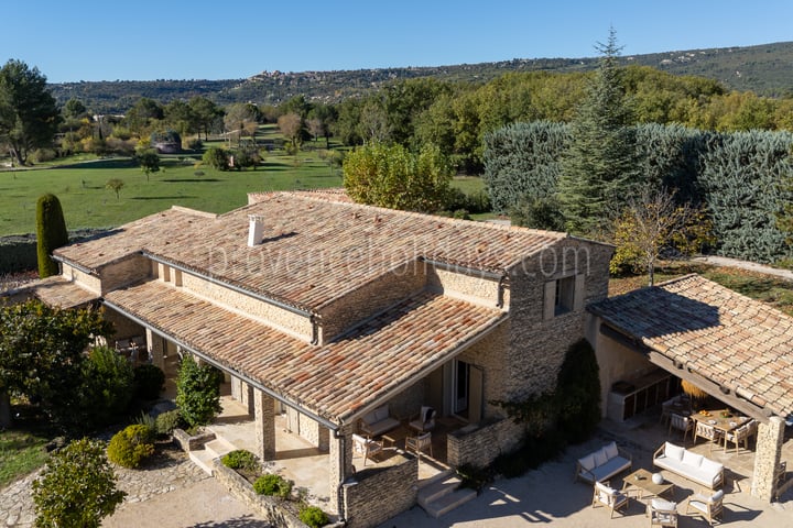 2 - Villa Serenité du Luberon: Villa: Exterior