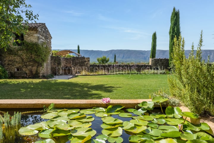 21 - Mas d\'Antoine: Villa: Exterior