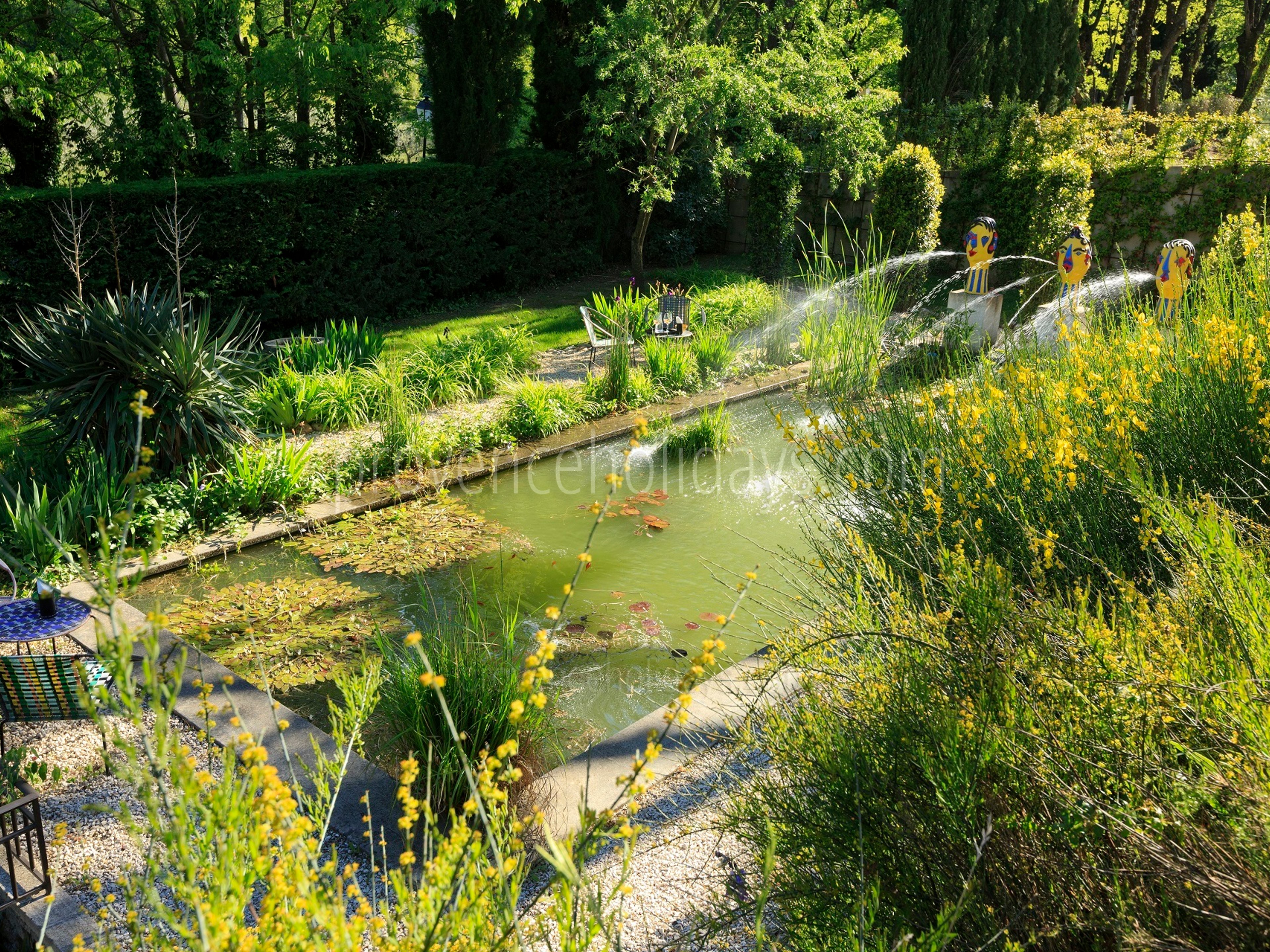 13 - Mas de l\'Artiste: Villa: Exterior