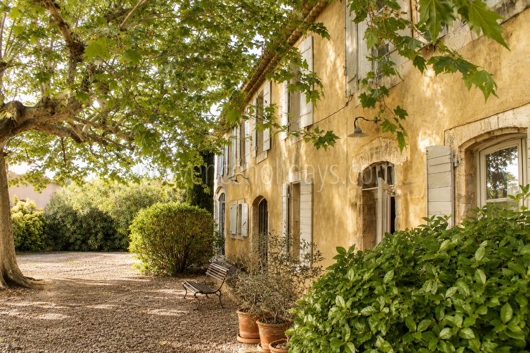 7 - Mas de l\'Orchidée: Villa: Exterior