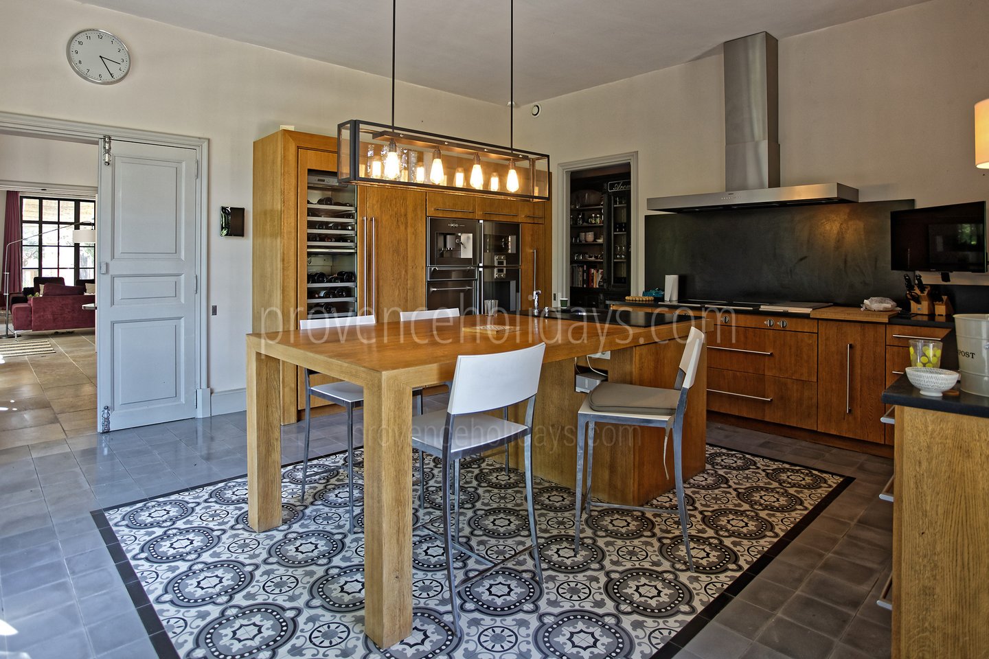 32 - Mas des Étoiles: Villa: Interior