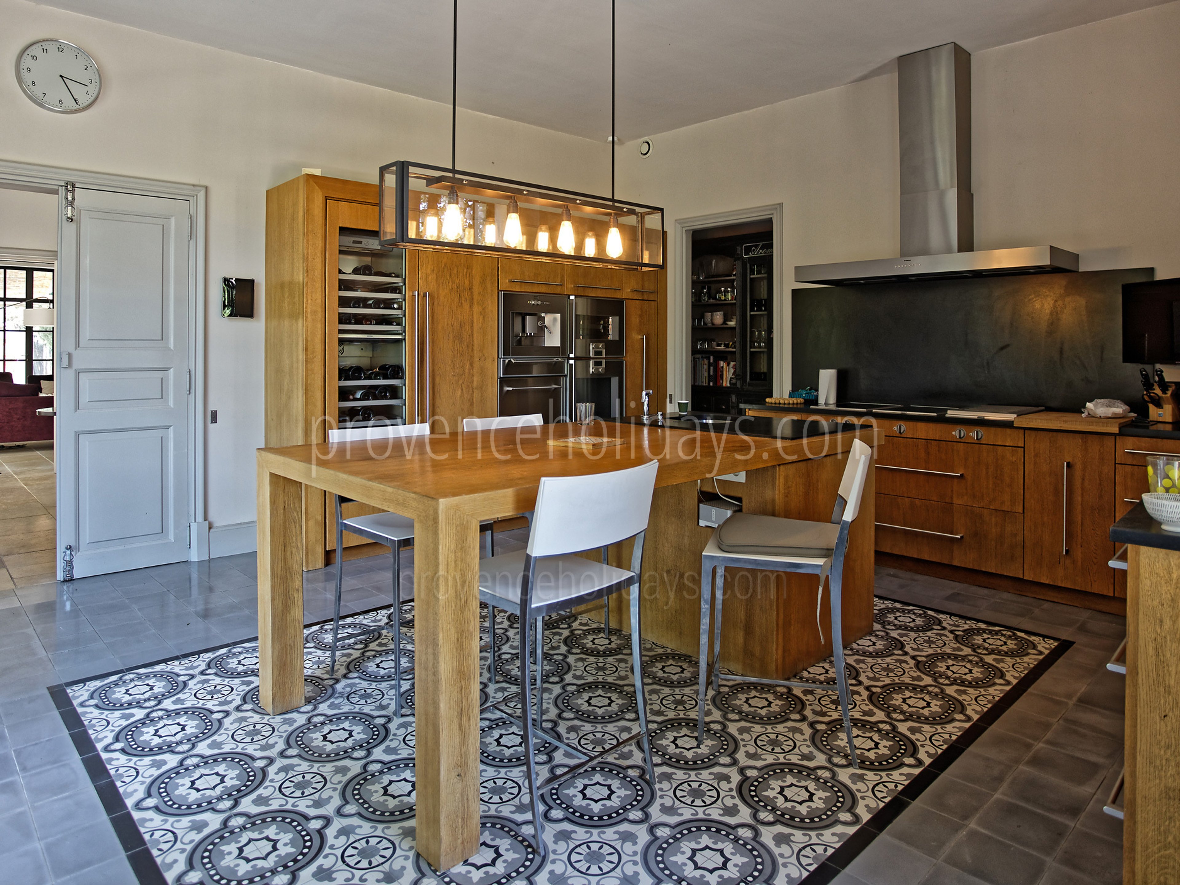32 - Mas des Étoiles: Villa: Interior