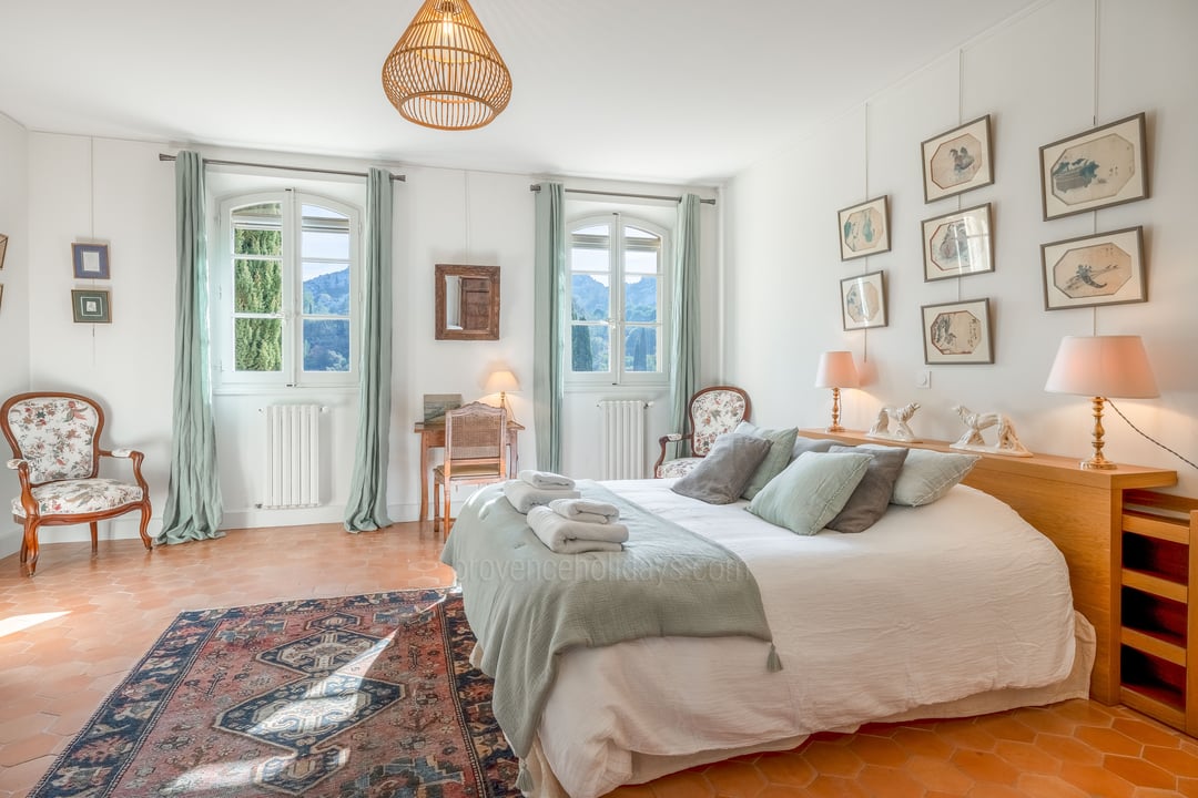 52 - Mas des Trois Cyprès: Villa: Bedroom