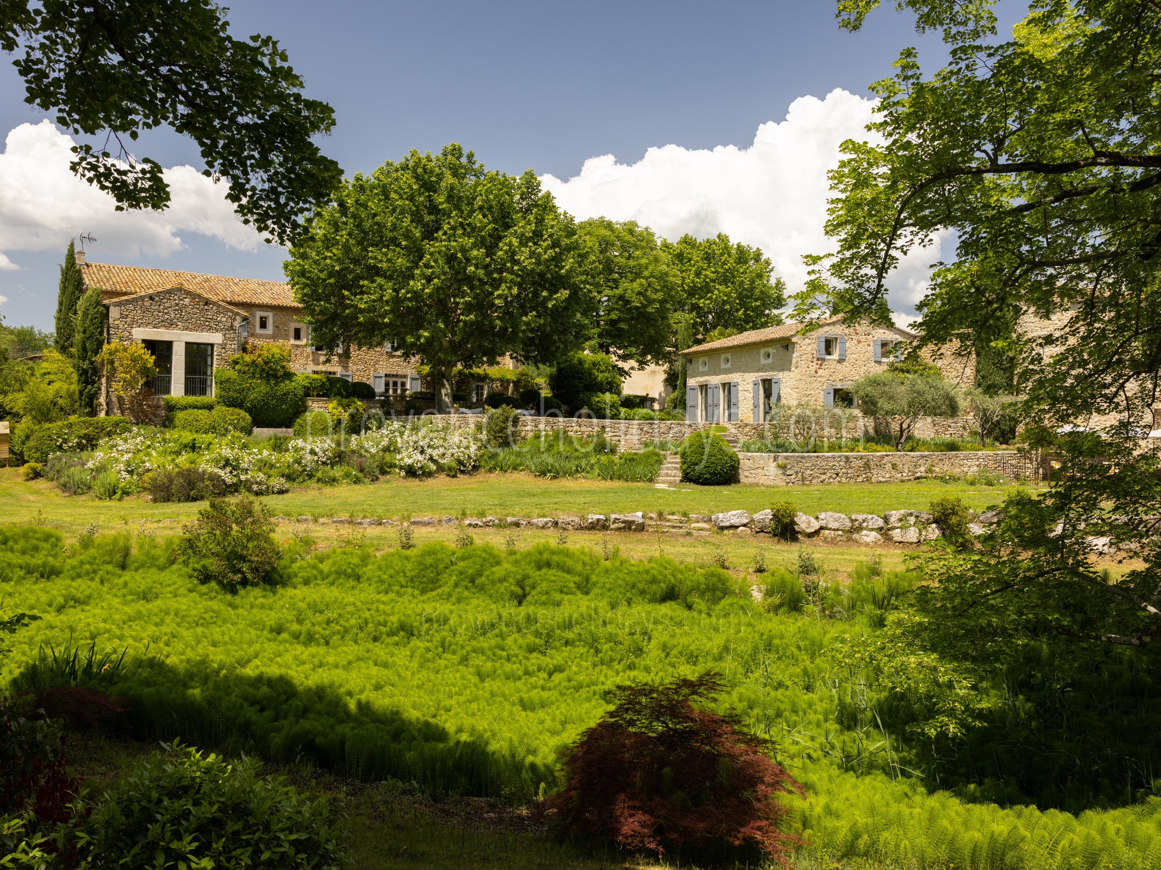 1 - Bastide de Goult: Villa: Exterior