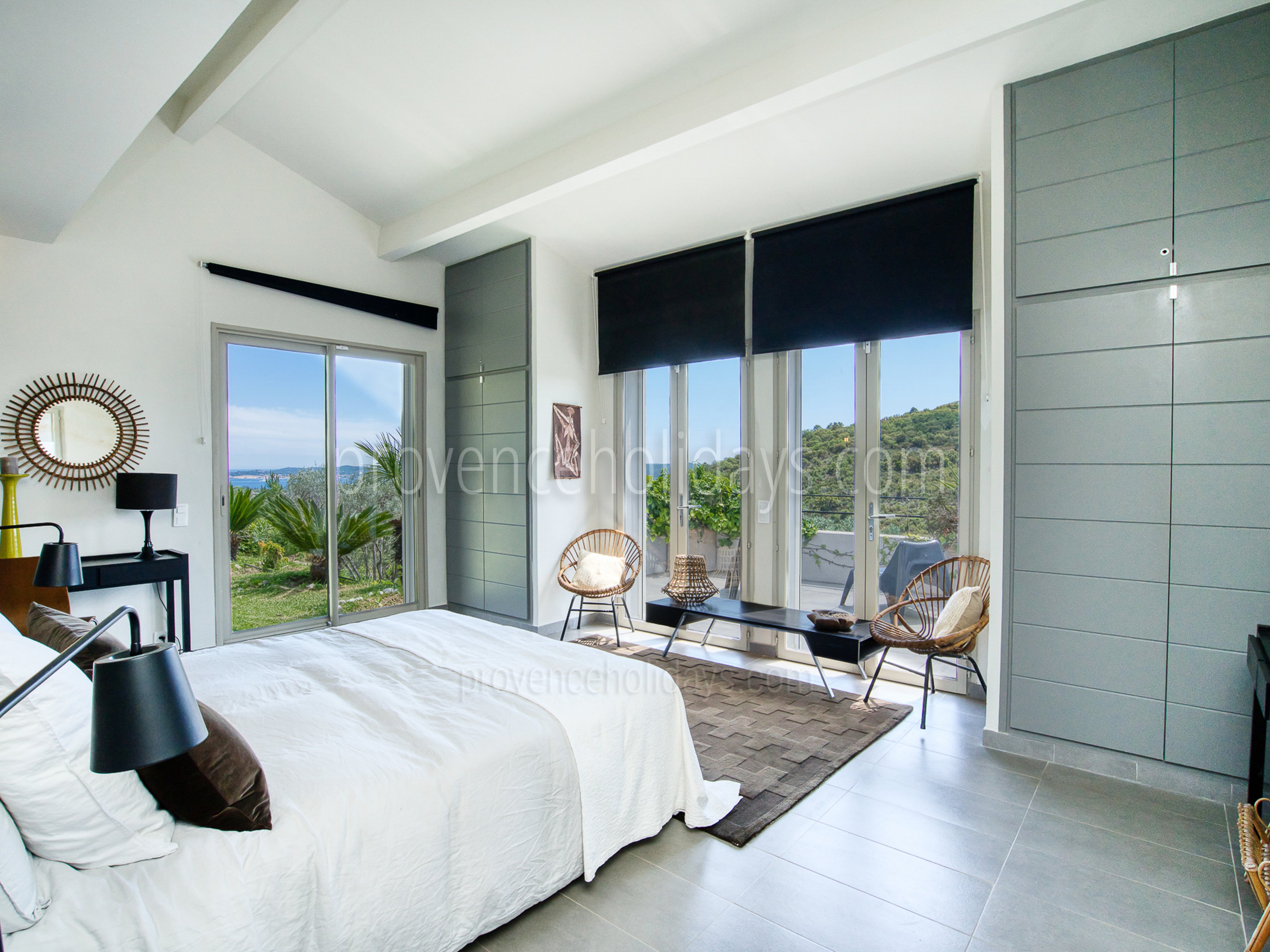 3 - Mistral Serene: Villa: Bedroom