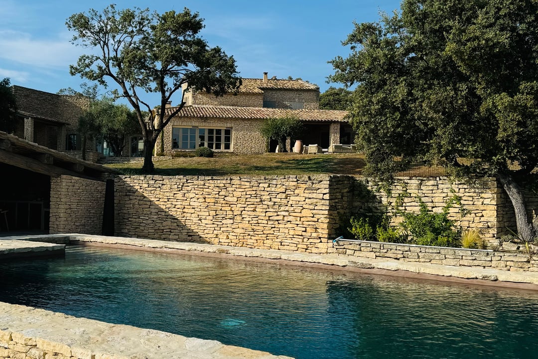 Luxueux domaine provençal avec vue panoramique à Gordes