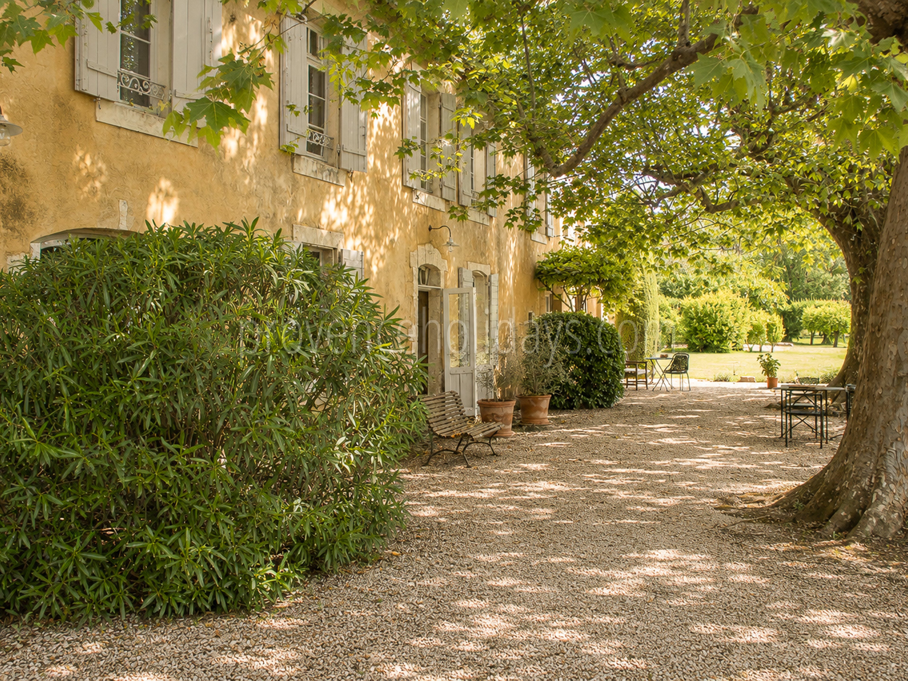 3 - Mas de l\'Orchidée: Villa: Exterior