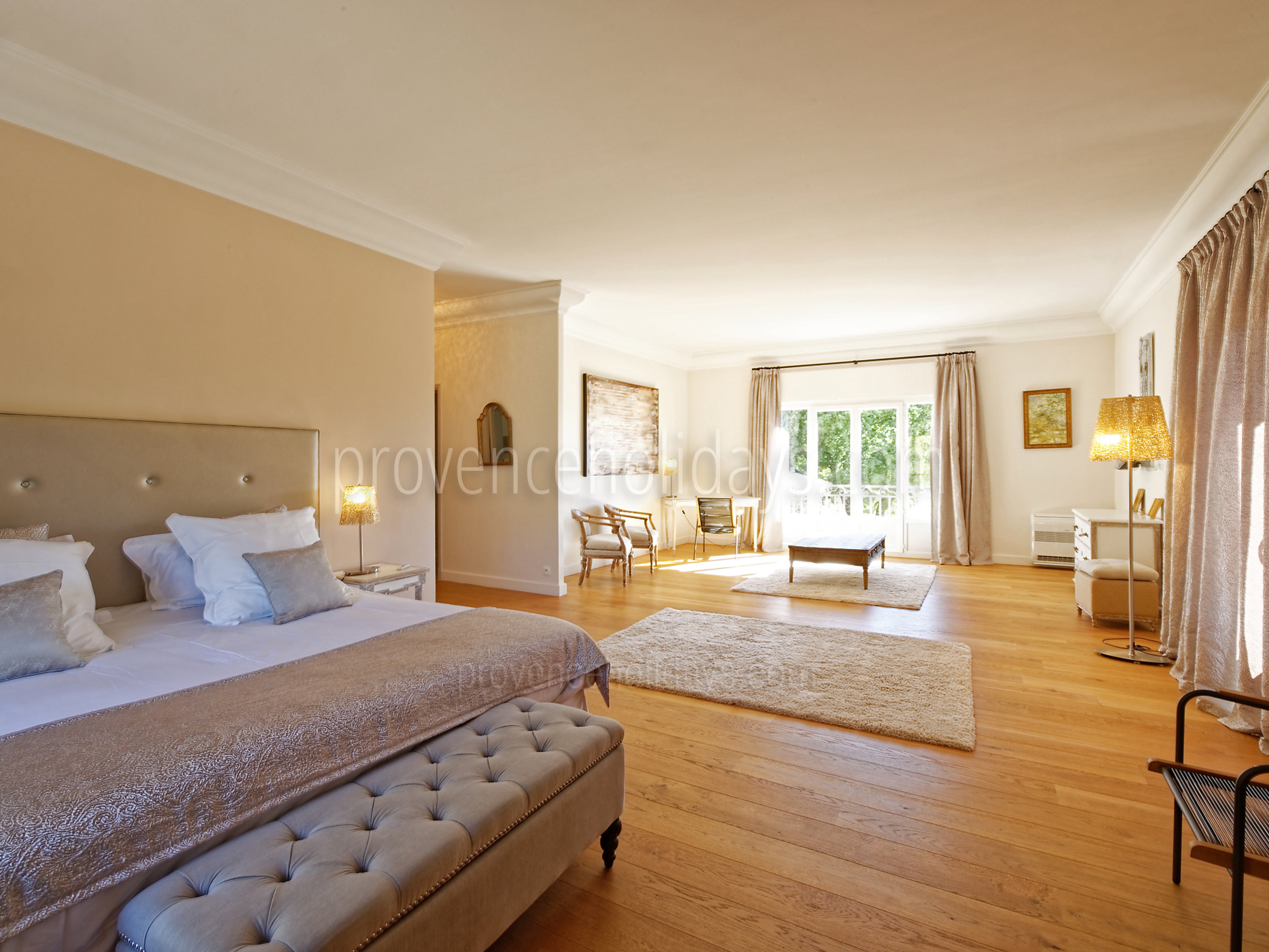 32 - Villa Garrigue: Villa: Bedroom