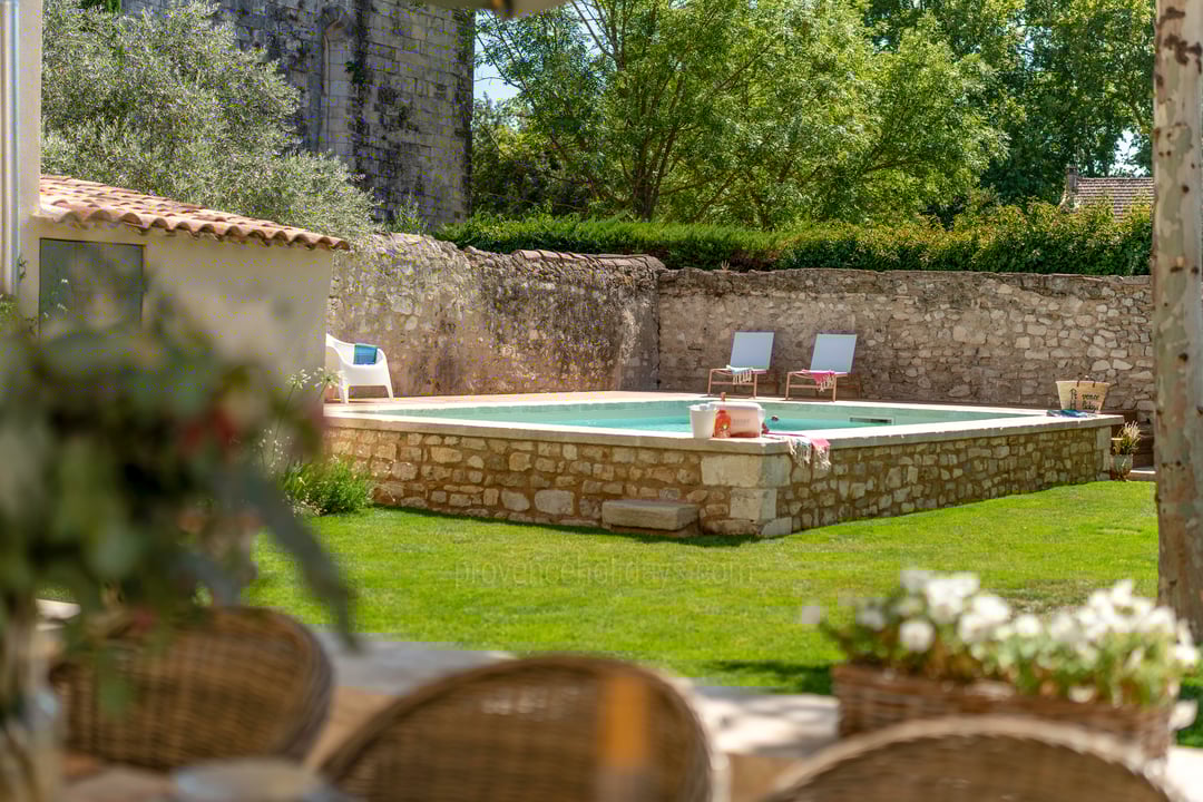 13 - La Vieille Grange: Villa: Pool