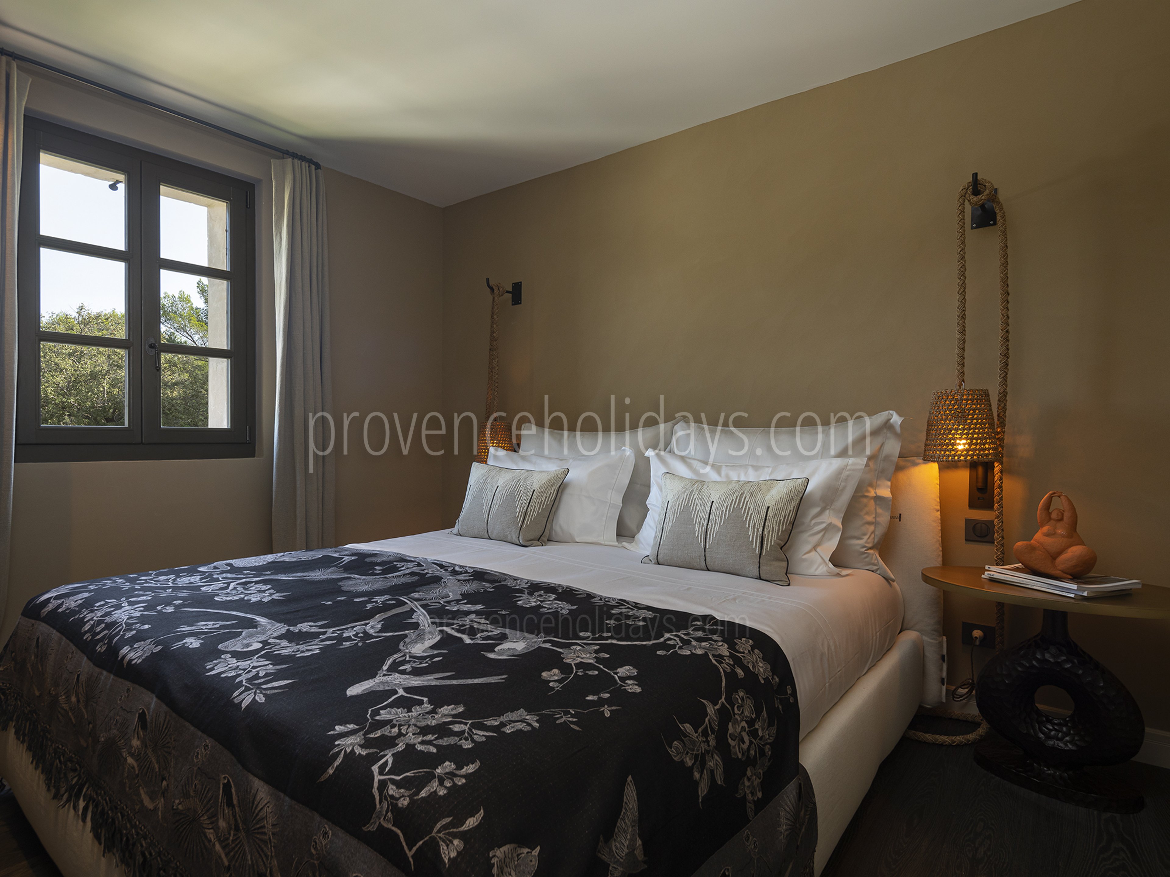4 - Mas Idéal: Villa: Bedroom
