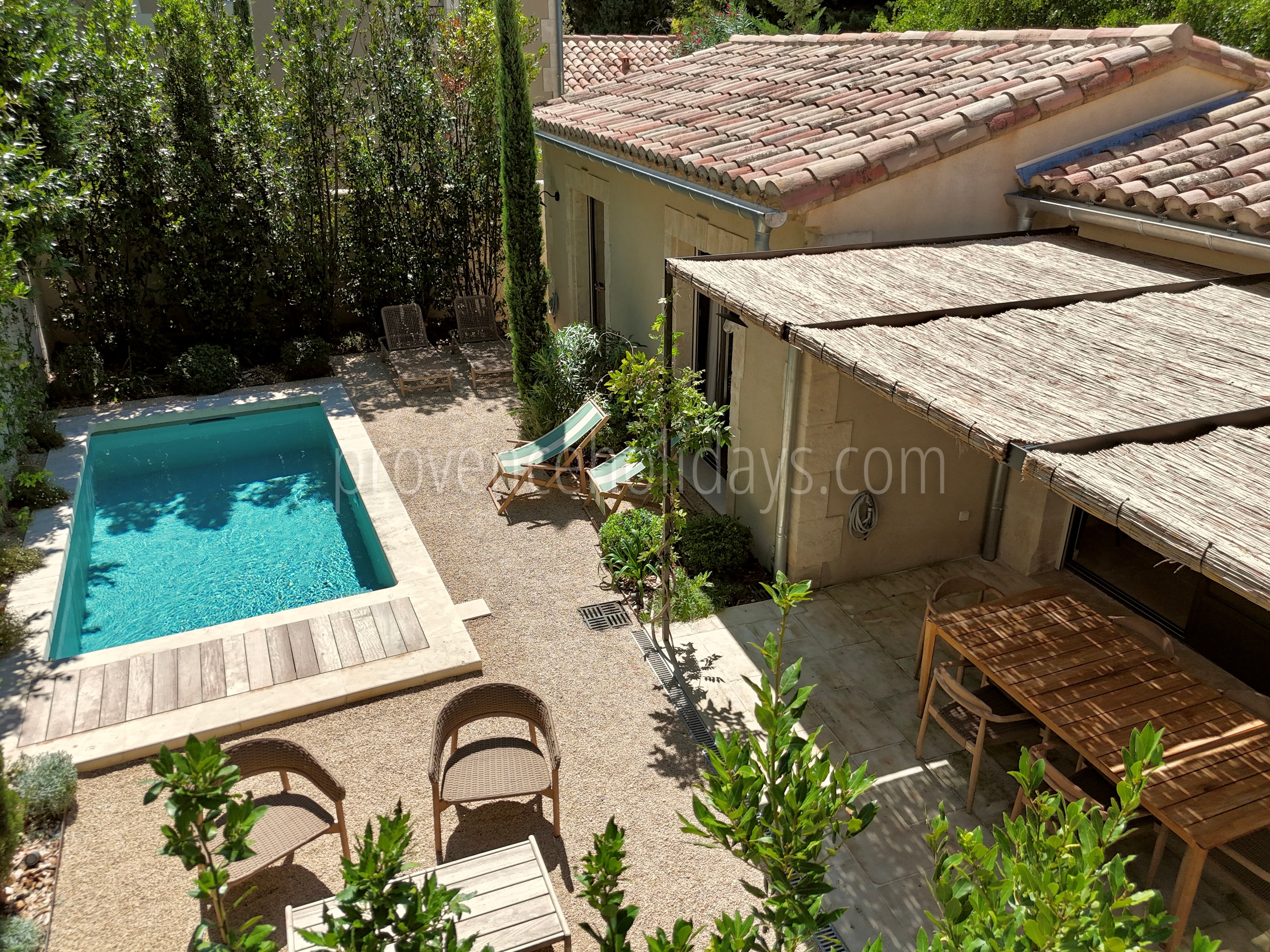 8 - La Saint-Rémoise: Villa: Exterior