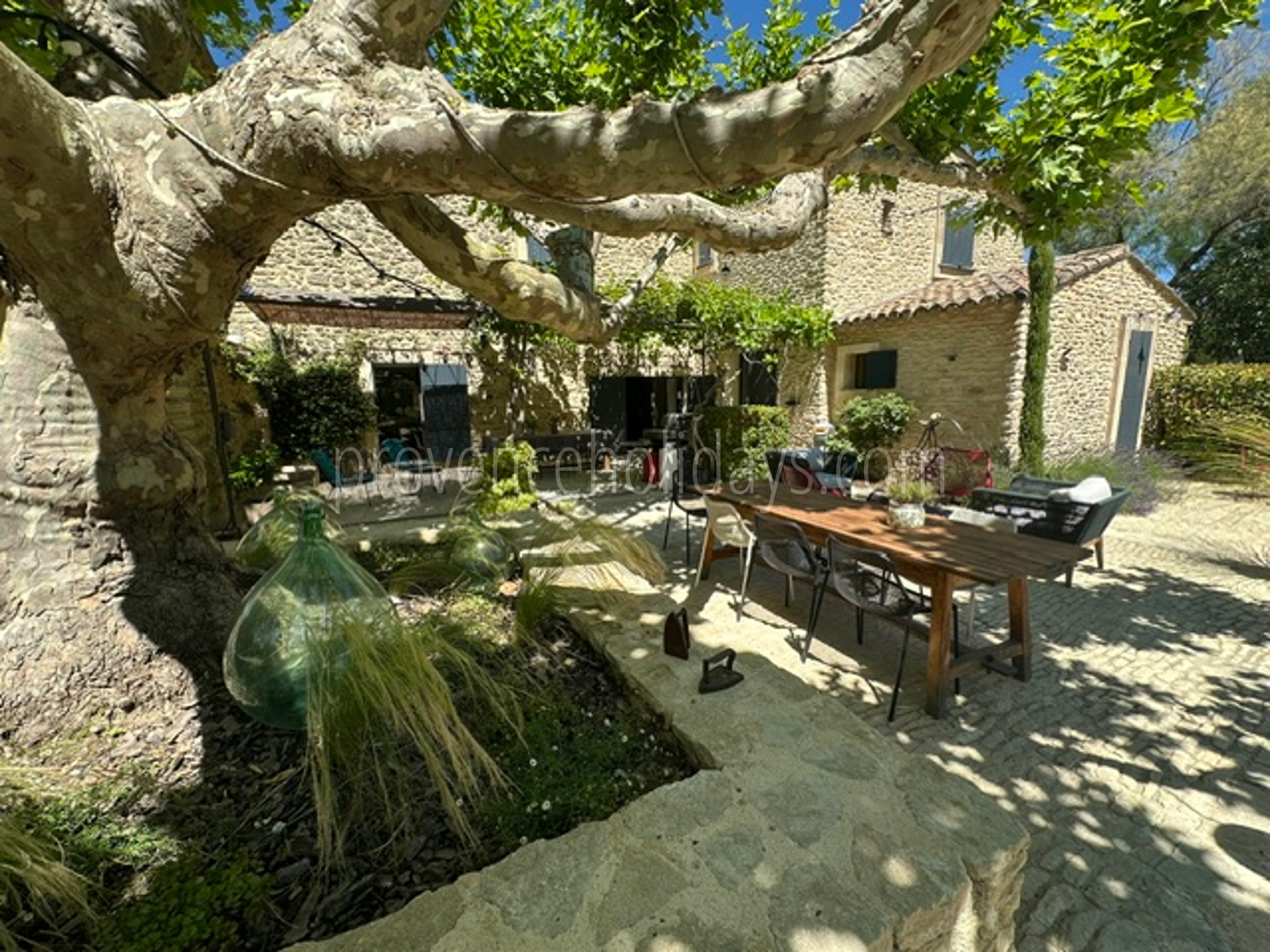 56 - Mas du Taureau: Villa: Exterior