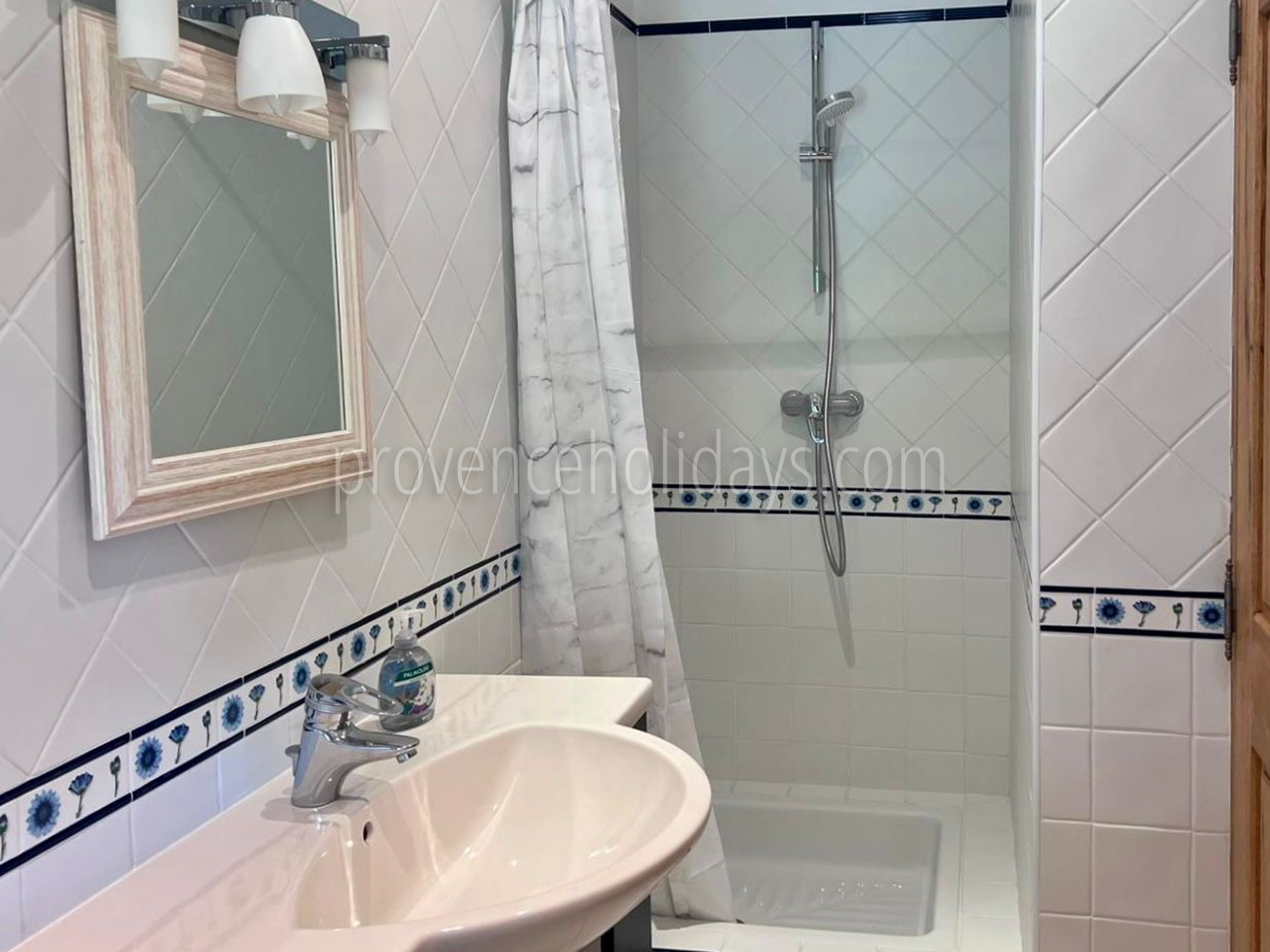 39 - Villa Valery: Villa: Bathroom