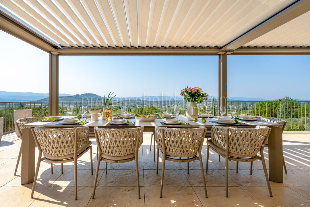 8 - Villa Clair de Luberon: Villa: Exterior