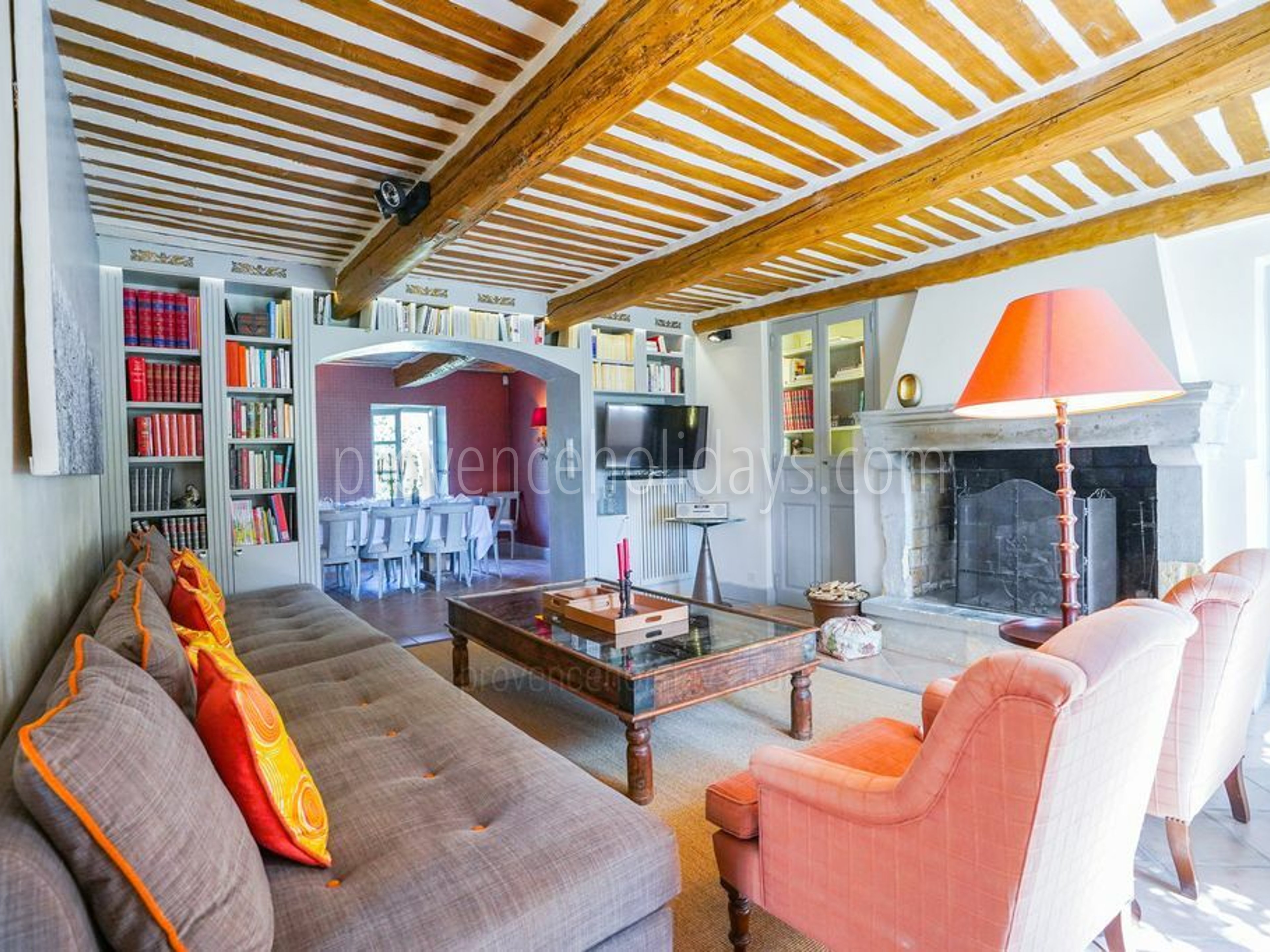 10 - Mas Saint-Andiol: Villa: Interior