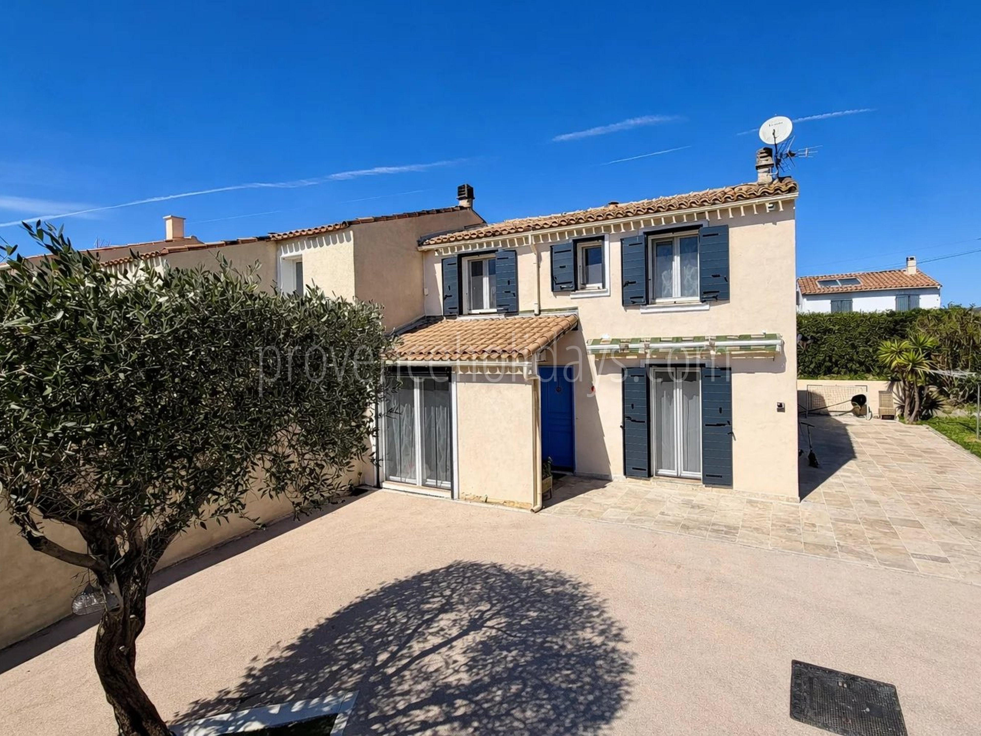 1 - Huis met kelder in Grimaud: Villa: Exterior