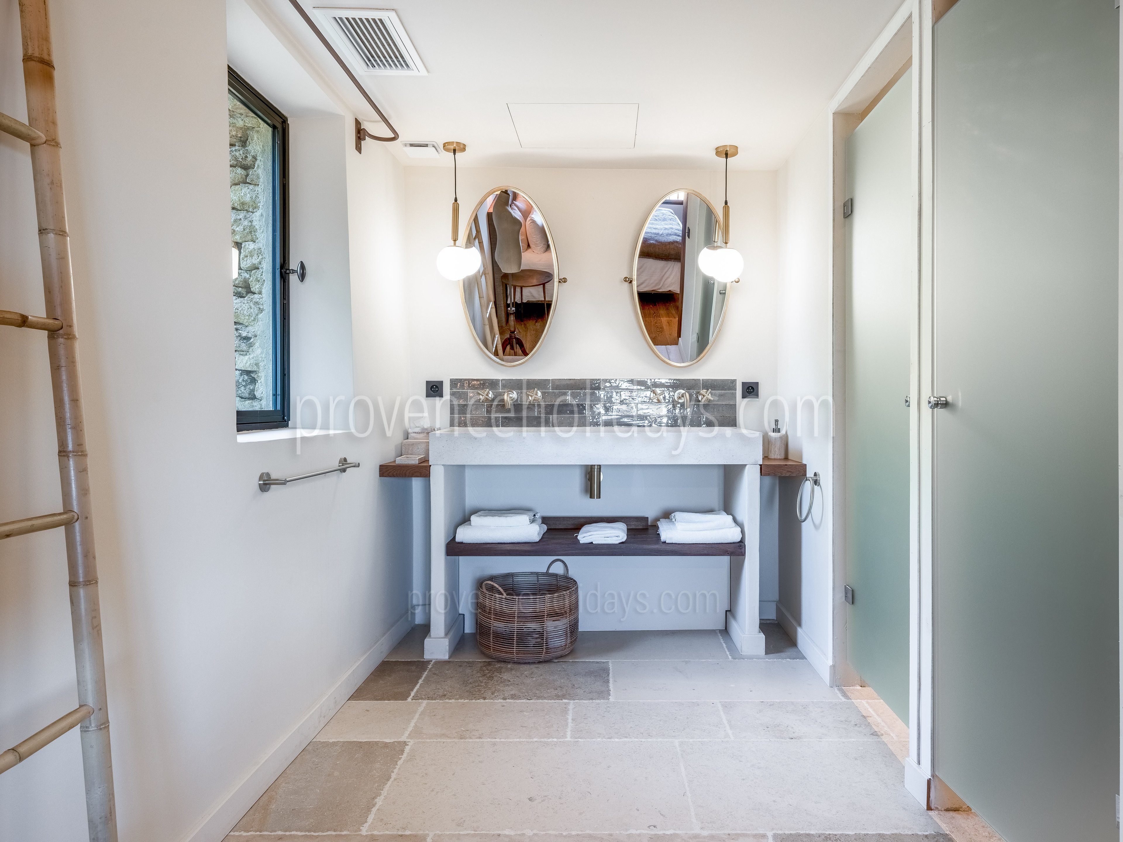 34 - Mas du Verger: Villa: Bathroom
