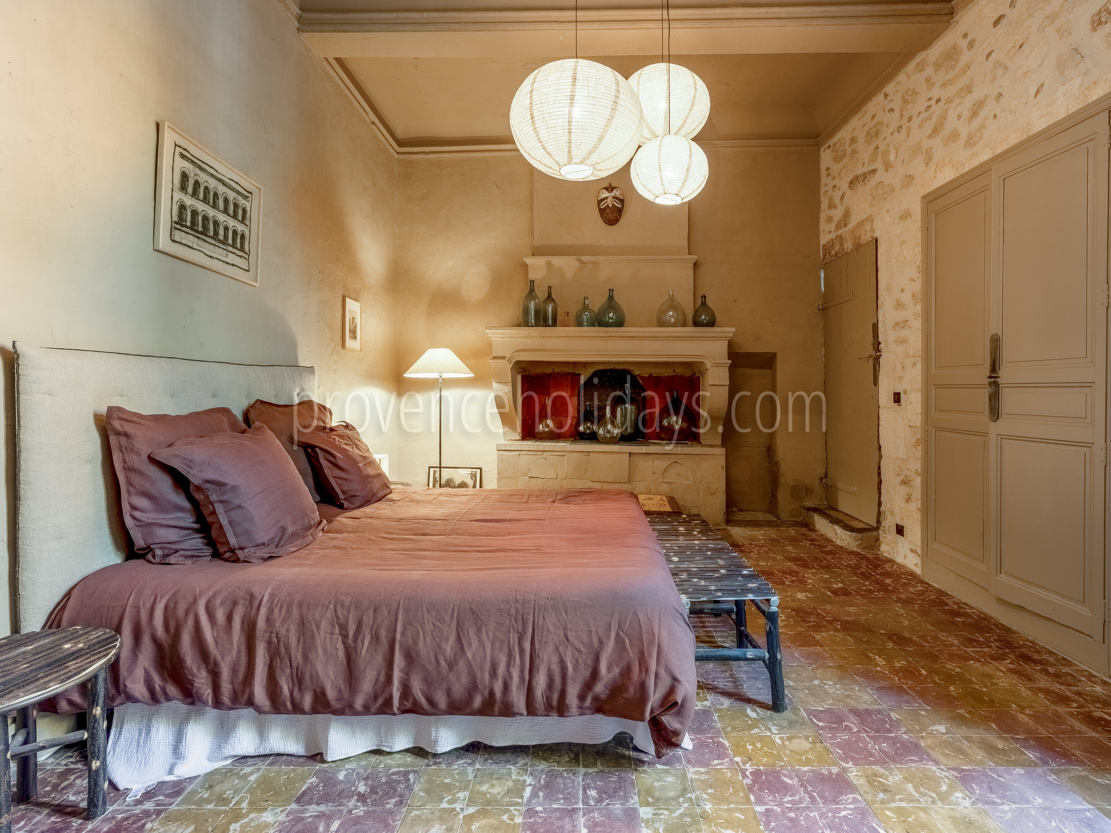52 - La Bastide du Millénaire: Villa: Bedroom