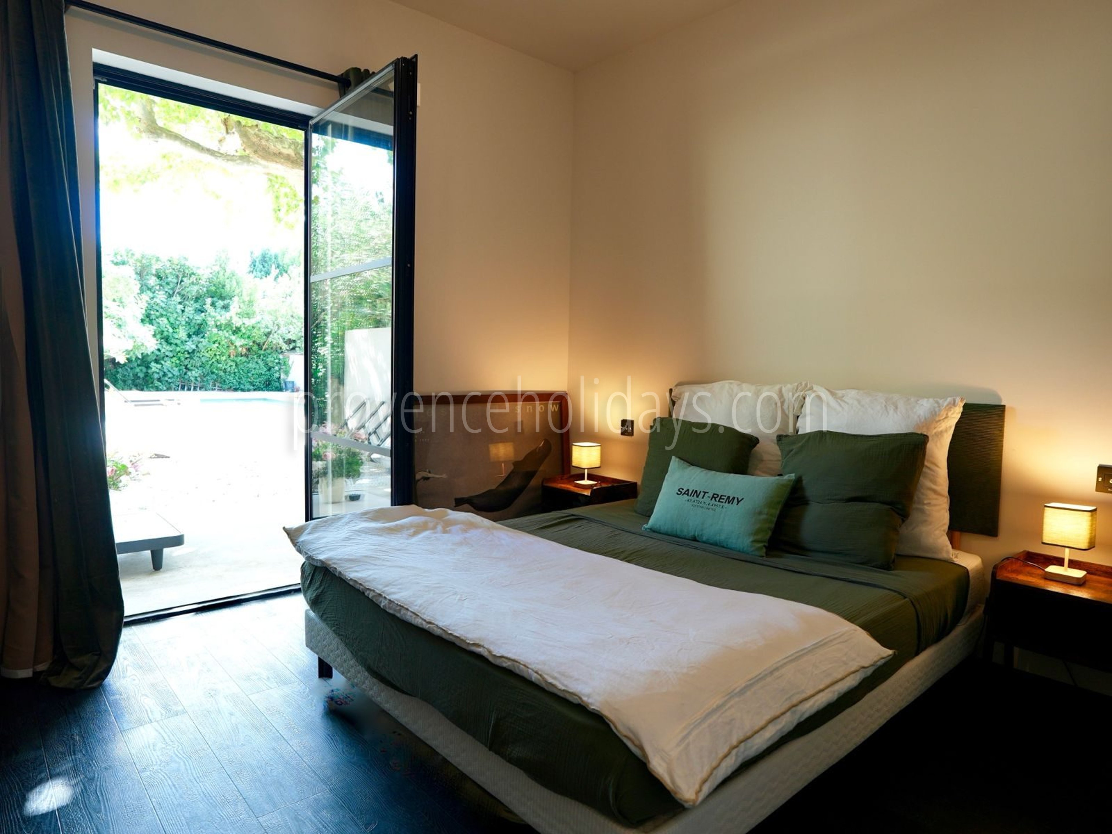 12 - Villa Romana: Villa: Bedroom