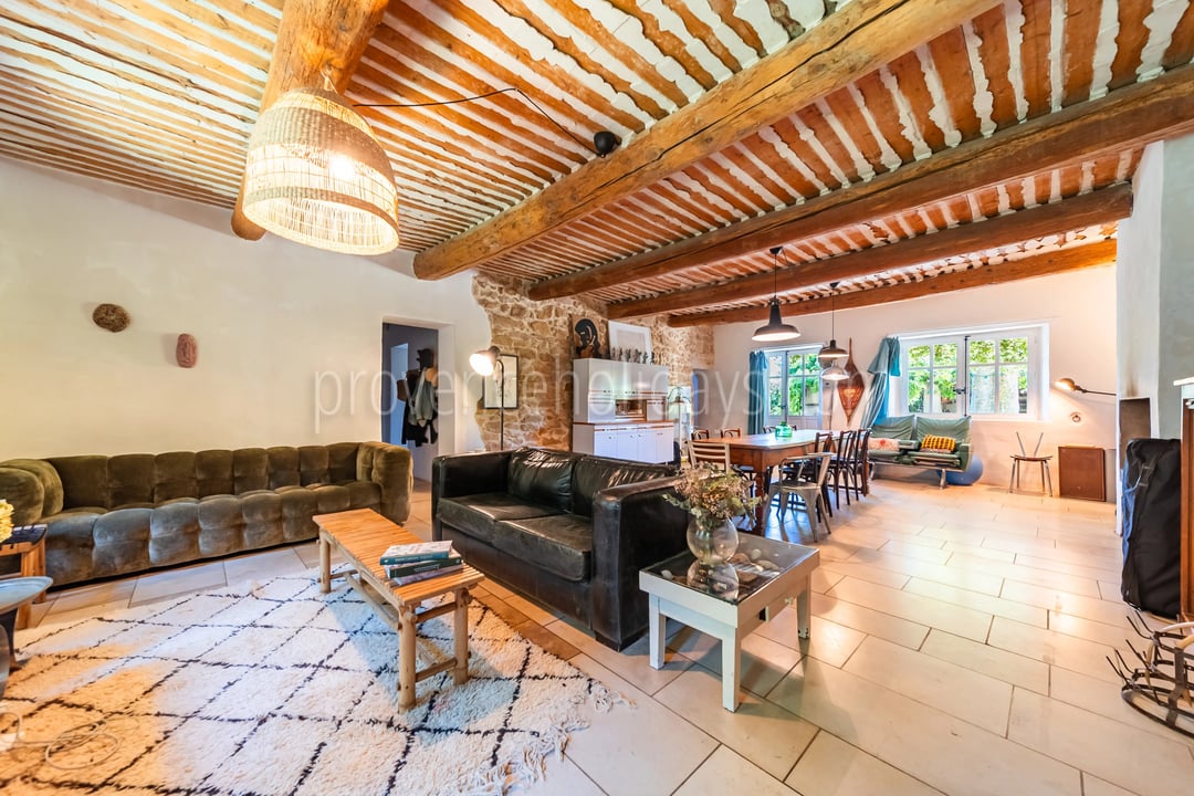 5 - Characterful mas in Cavaillon: Villa: Interior