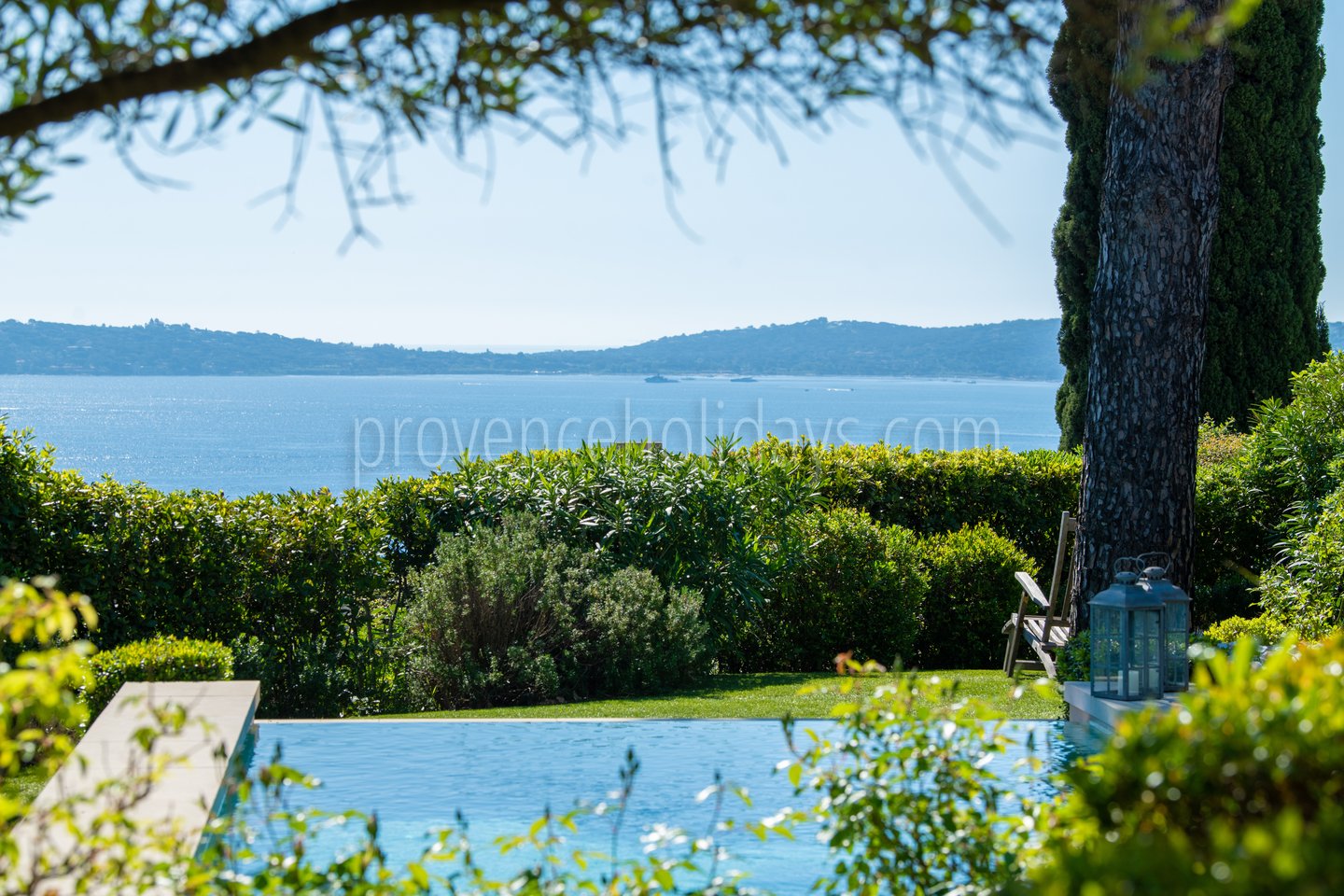 -1 - Villa Blue: Villa: Pool