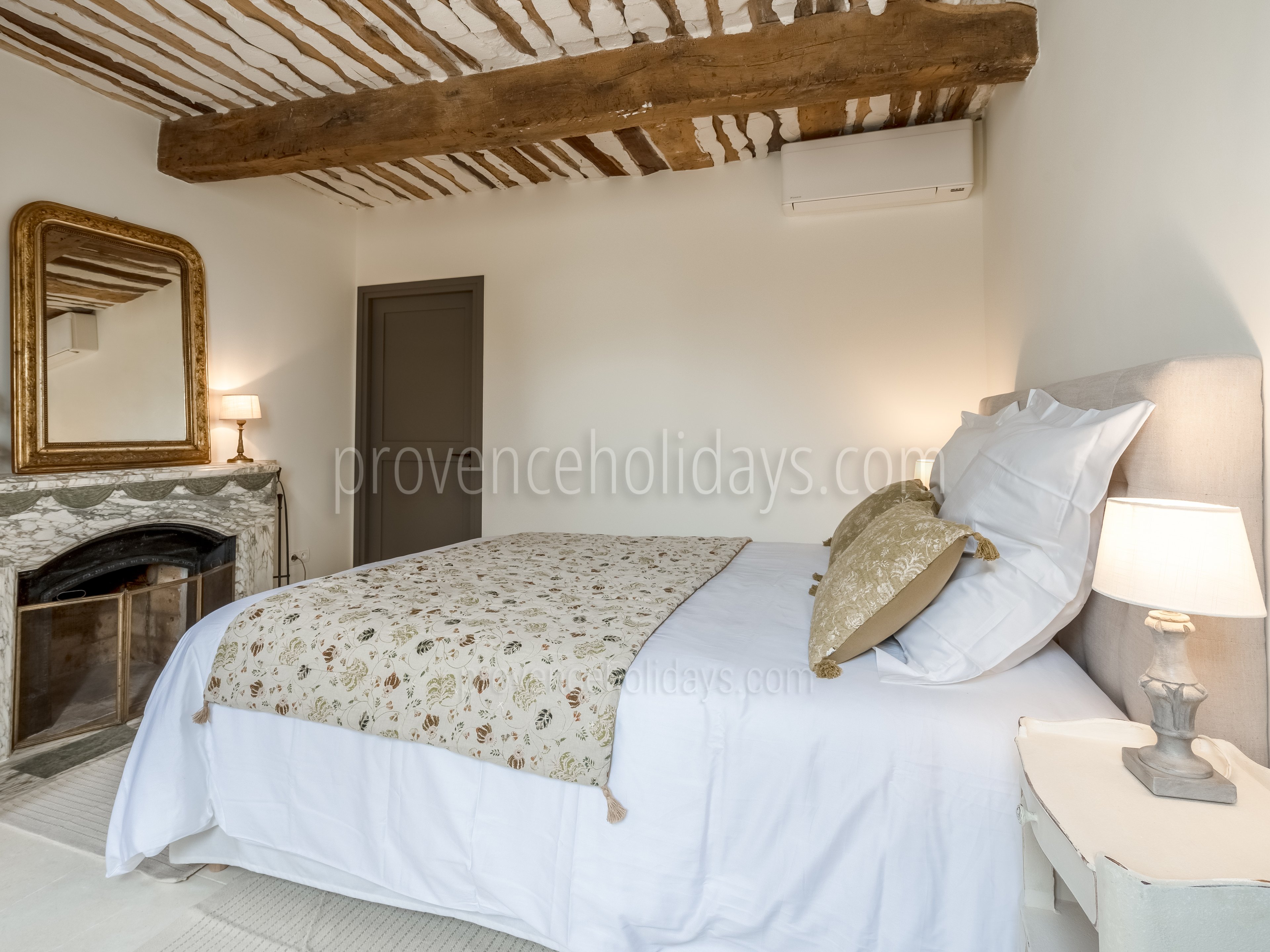 36 - La Bastide des Sources: Villa: Bedroom