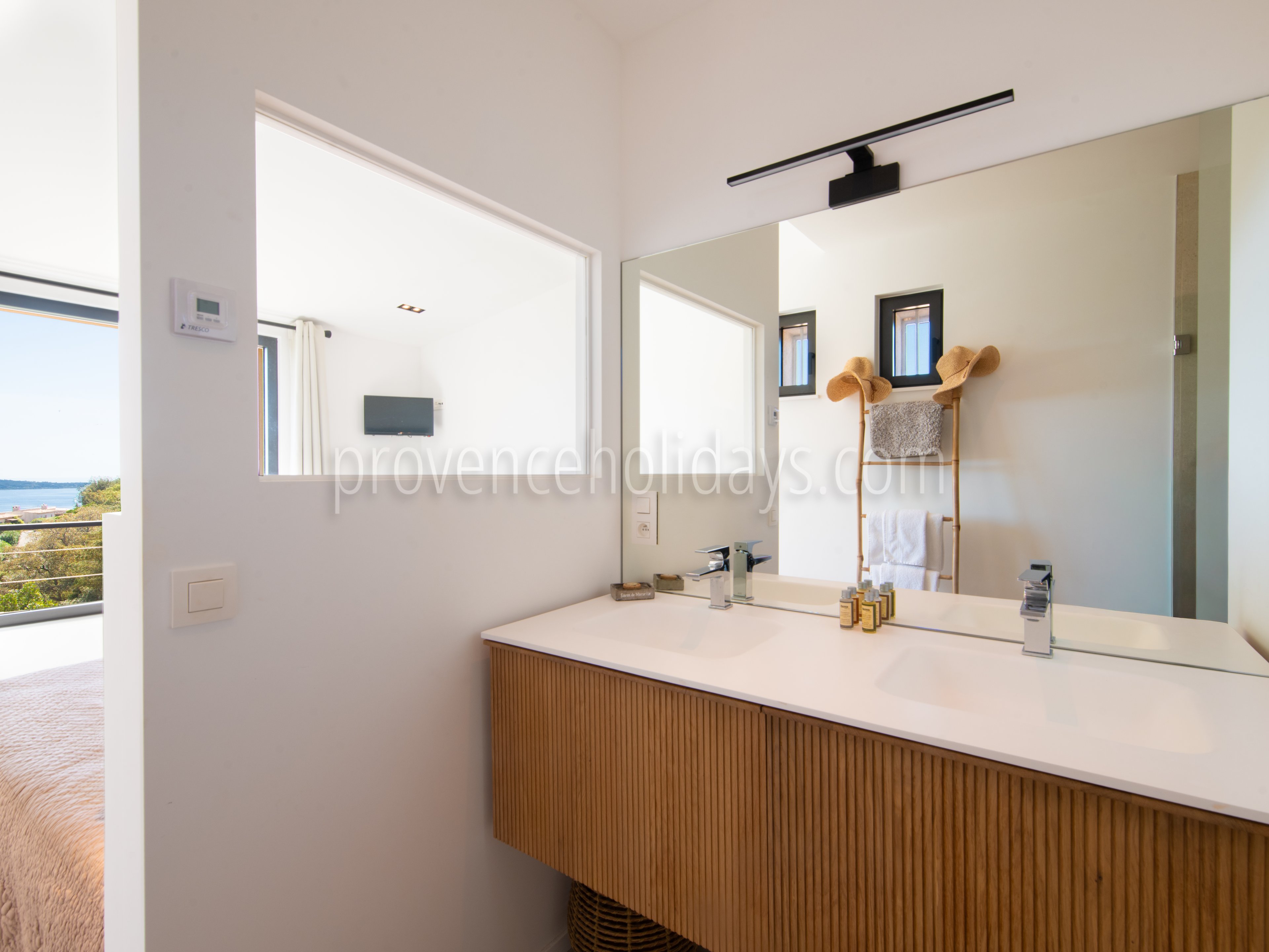 13 - Villa Baya: Villa: Bathroom