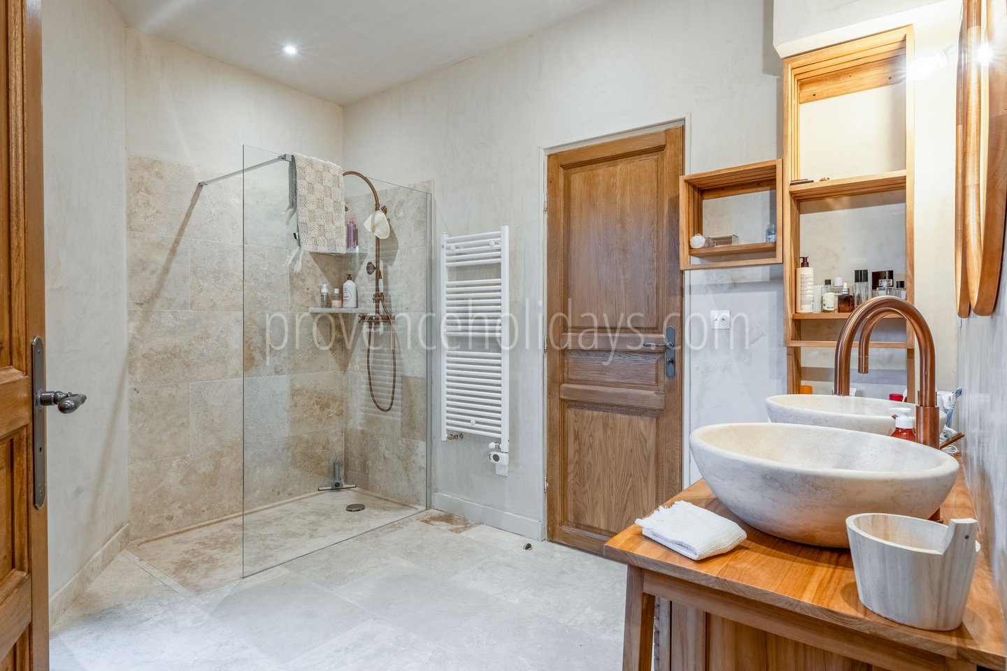 19 - Domaine des Lys: Villa: Bathroom