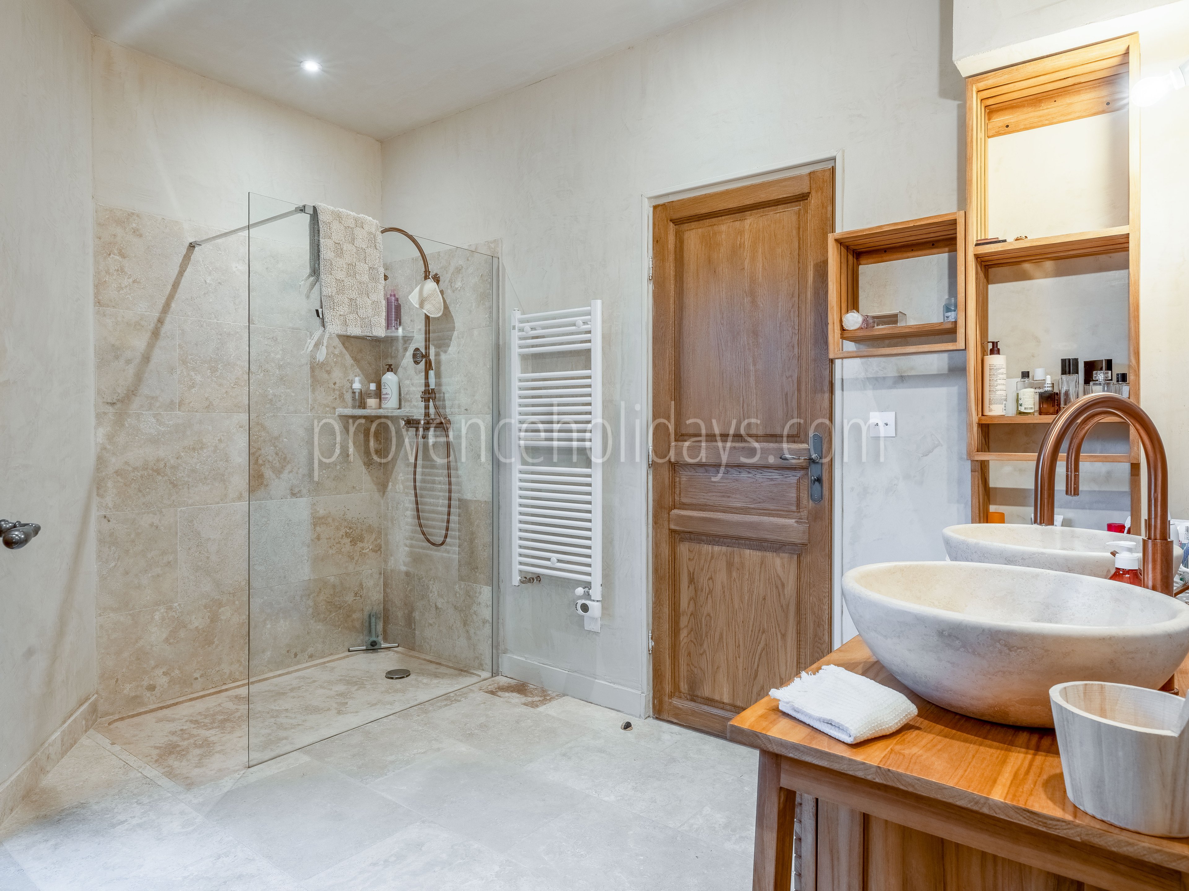 19 - Domaine des Lys: Villa: Bathroom