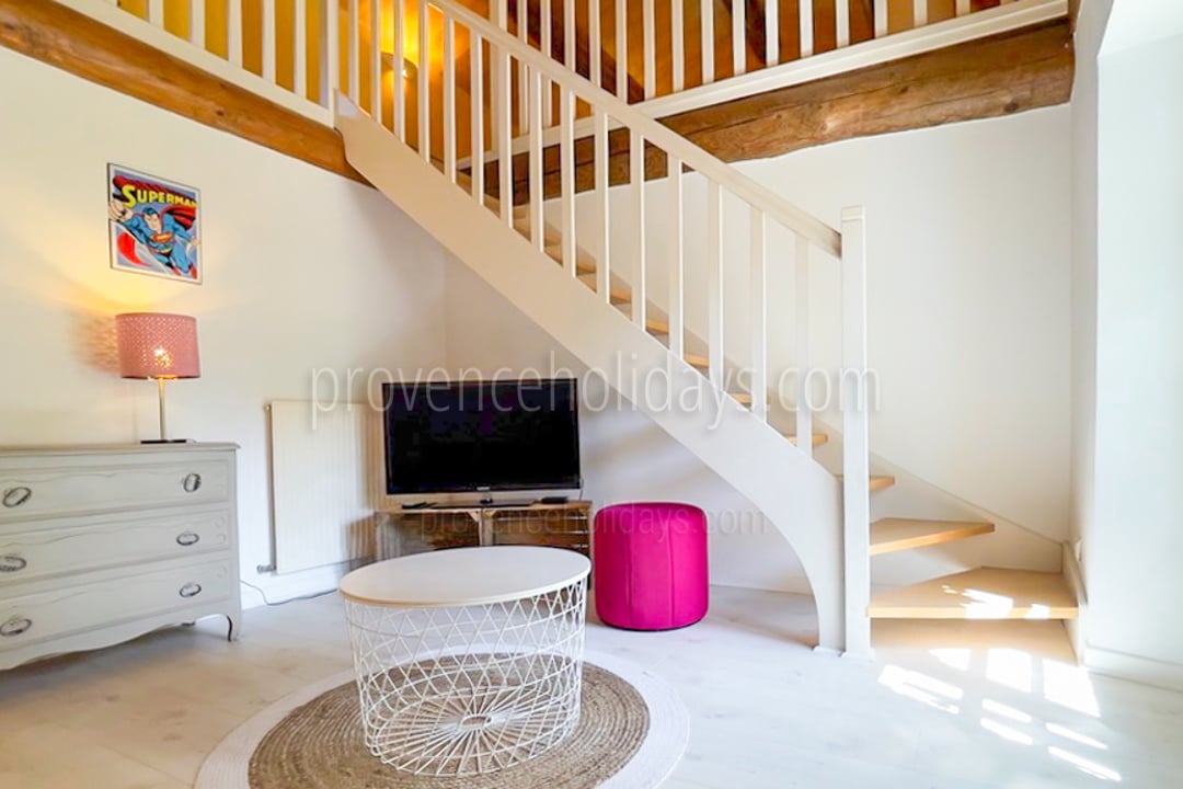 25 - Le Mas Chopin: Villa: Interior