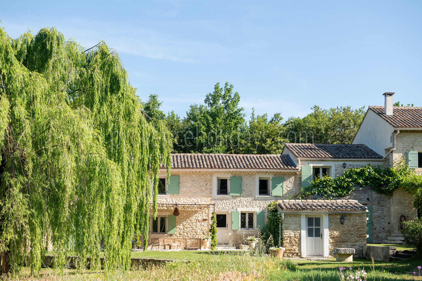 -1 - Mas du Carlet: Villa: Exterior